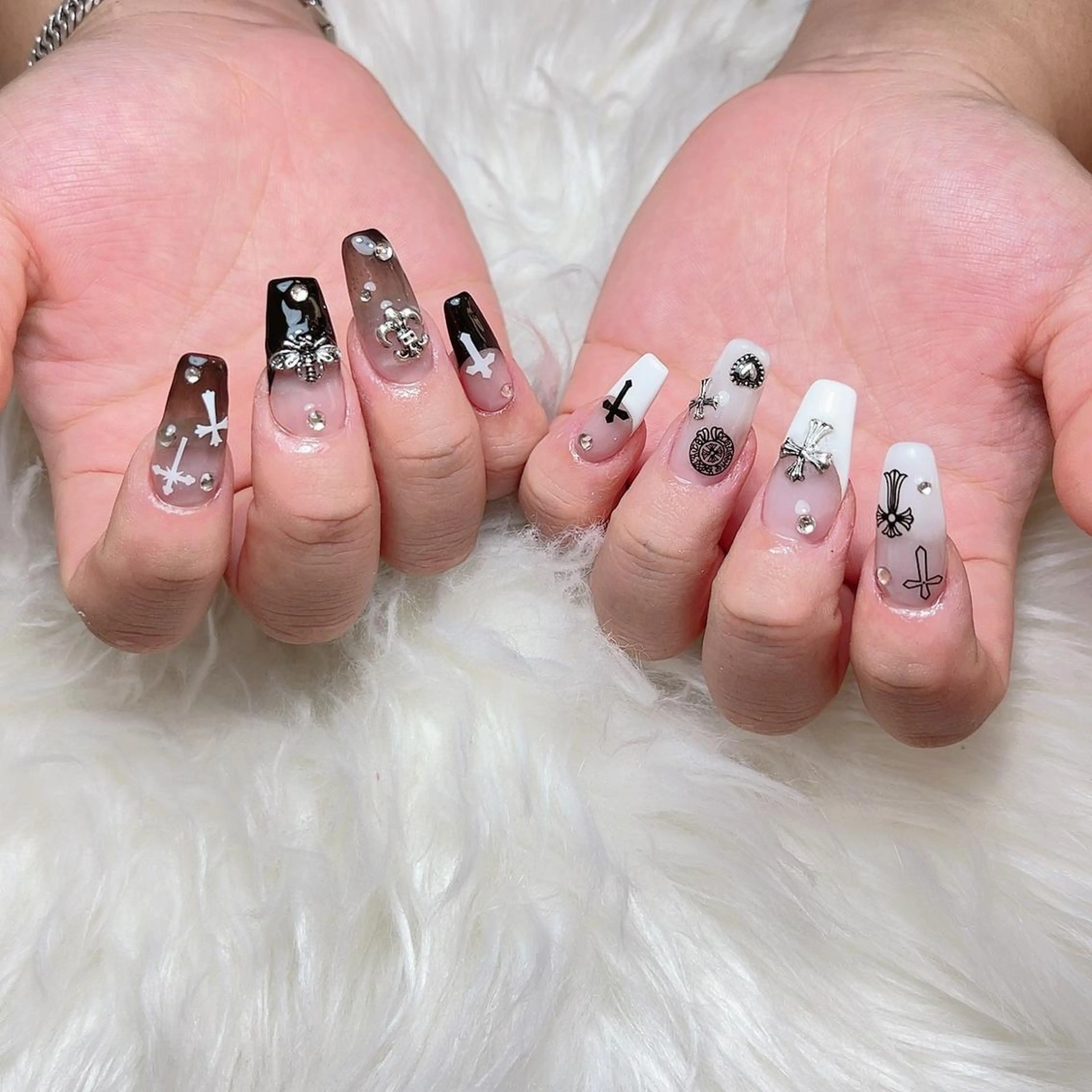 ネイル ハンドネイル Ru na🍳のネイルデザイン