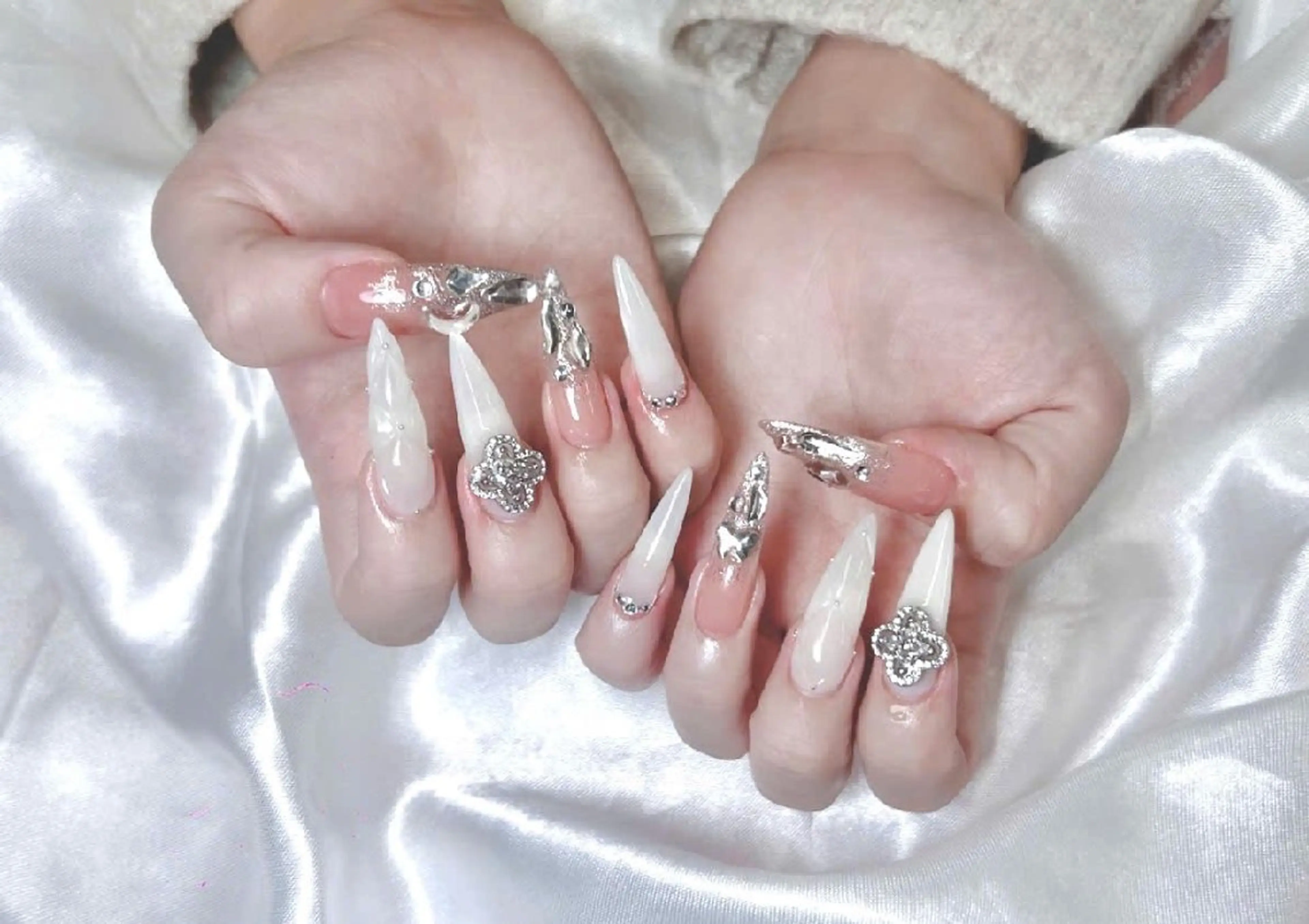 ネイル 成人式 フラッシュネイル フレンチネイル ジェルネイル グラデーション Lya Nail_ Umikoのネイルデザイン
