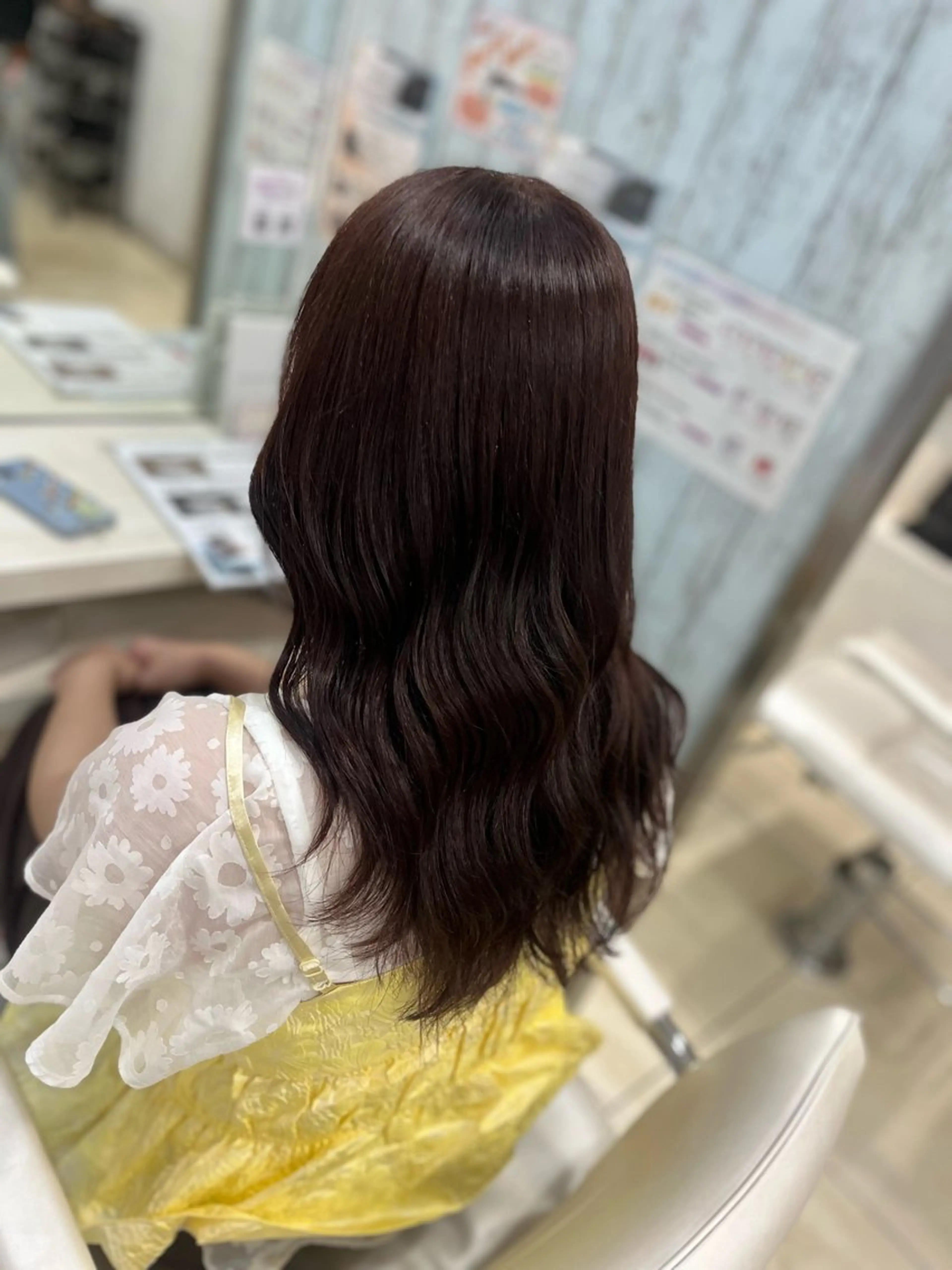 セミロング ヘアカラー トリートメント 【髪質改善カラー】 あむ·. ⟡ 🖤のヘアスタイル