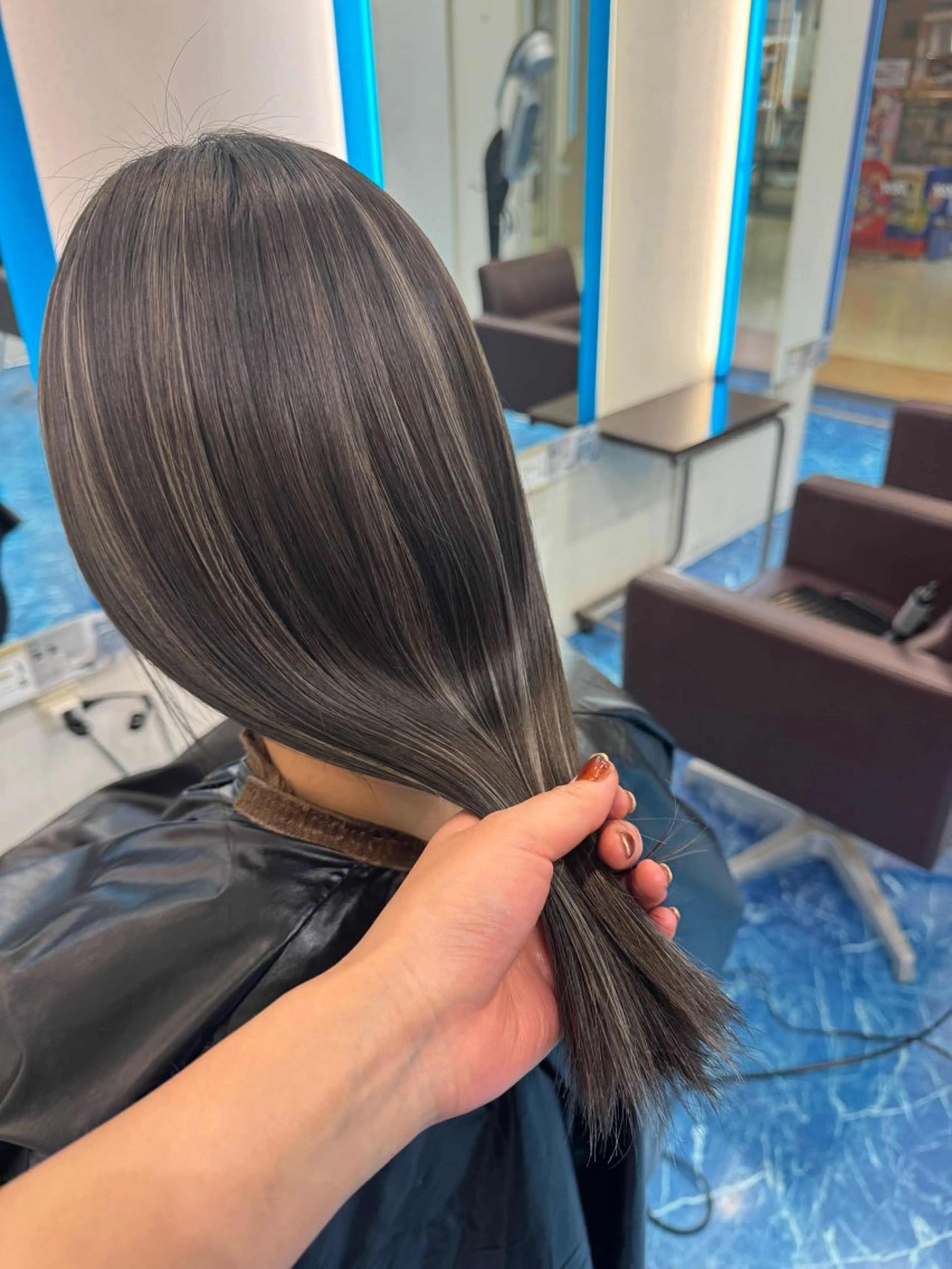 ロング ルスリー大和所属・井上 彩加のヘアスタイル