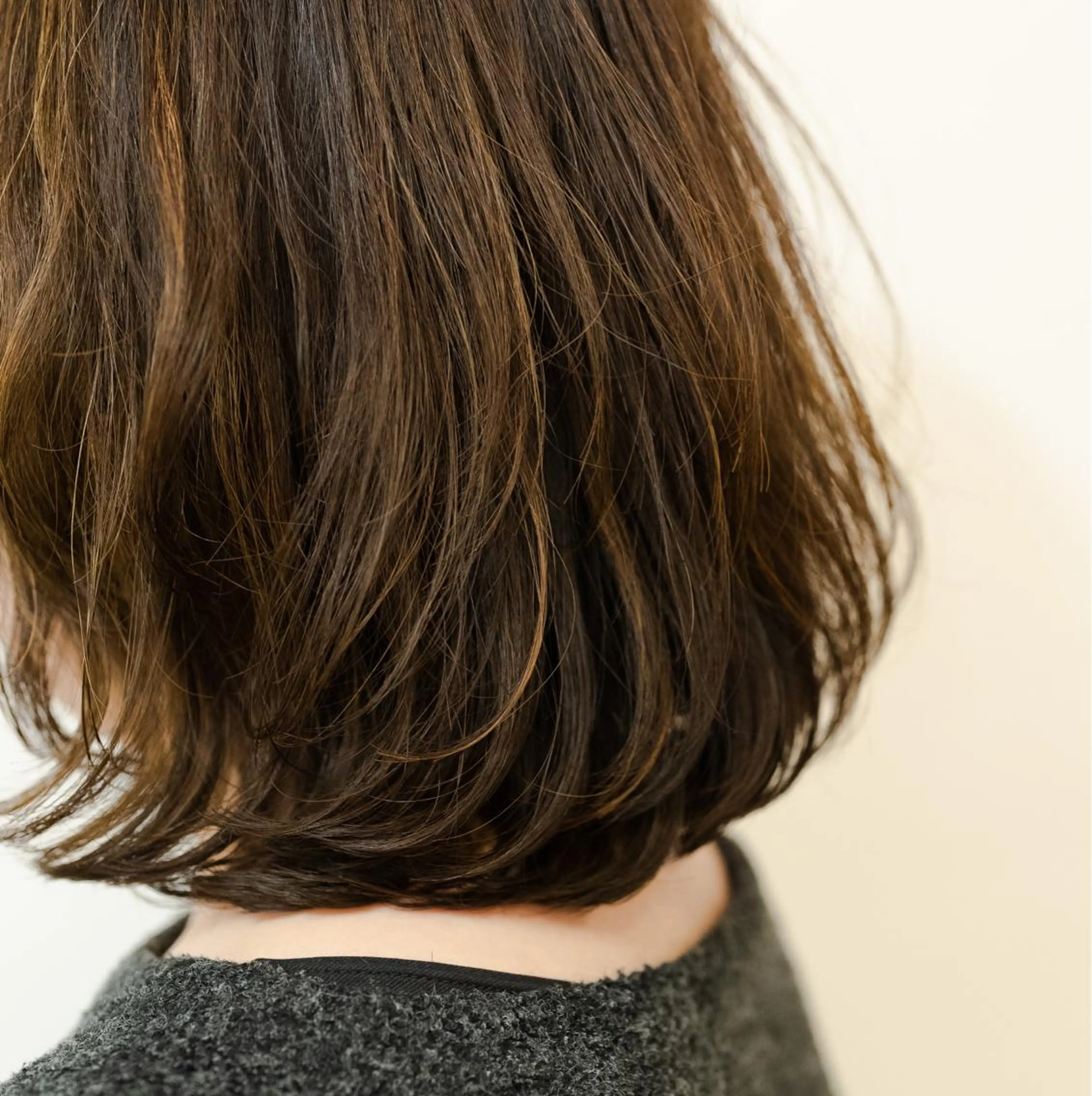 ミディアム パーマ ミディアムパーマ ハイライト salon m ni サロンマーニ所属・久保田 一のヘアスタイル