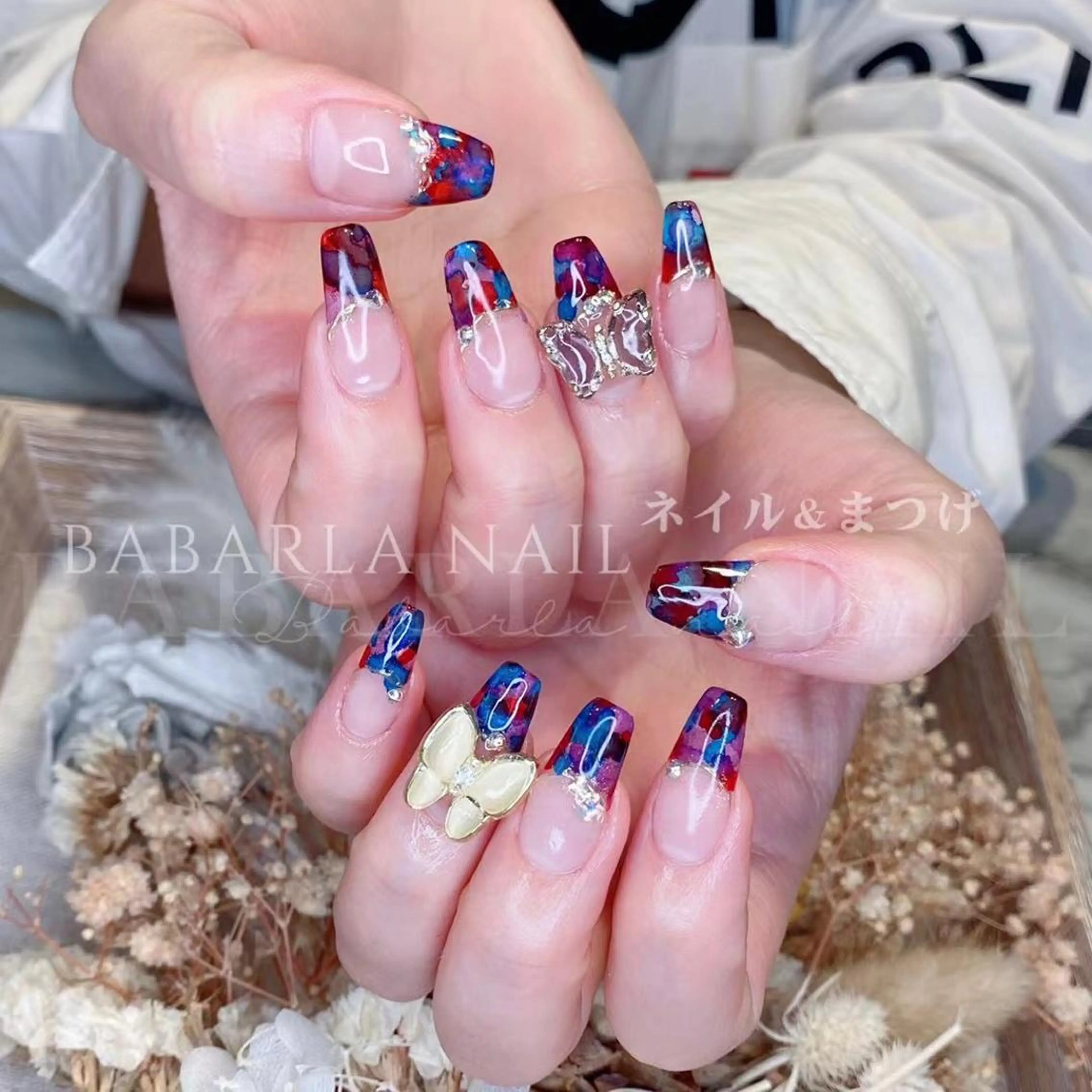 ネイル フレンチネイル Babarla Nailのネイルデザイン