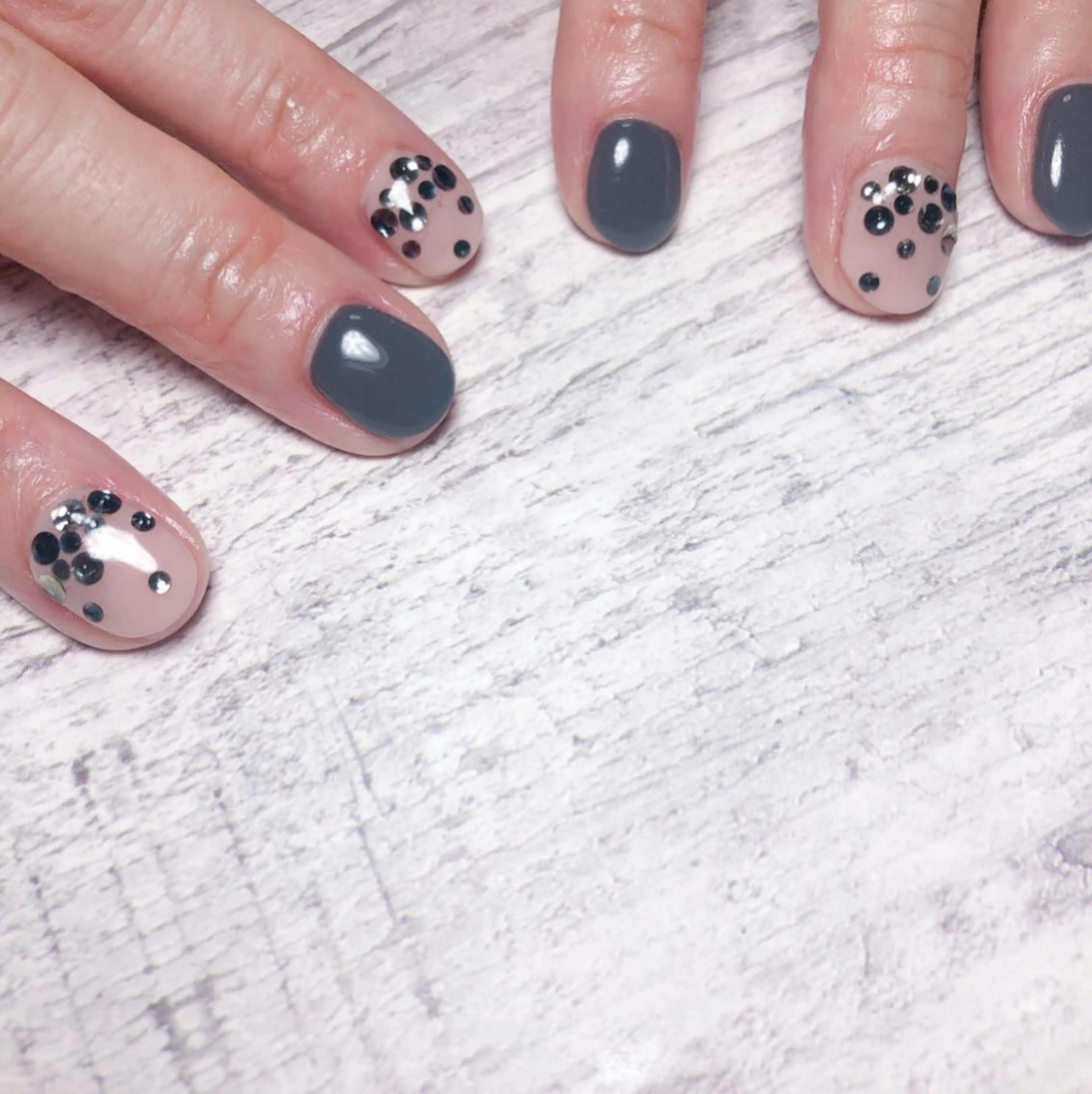 ネイル 個室ネイルサロンDolly  Girl〜ドーリーガール〜所属・DollyGirl KYOKOのネイルデザイン