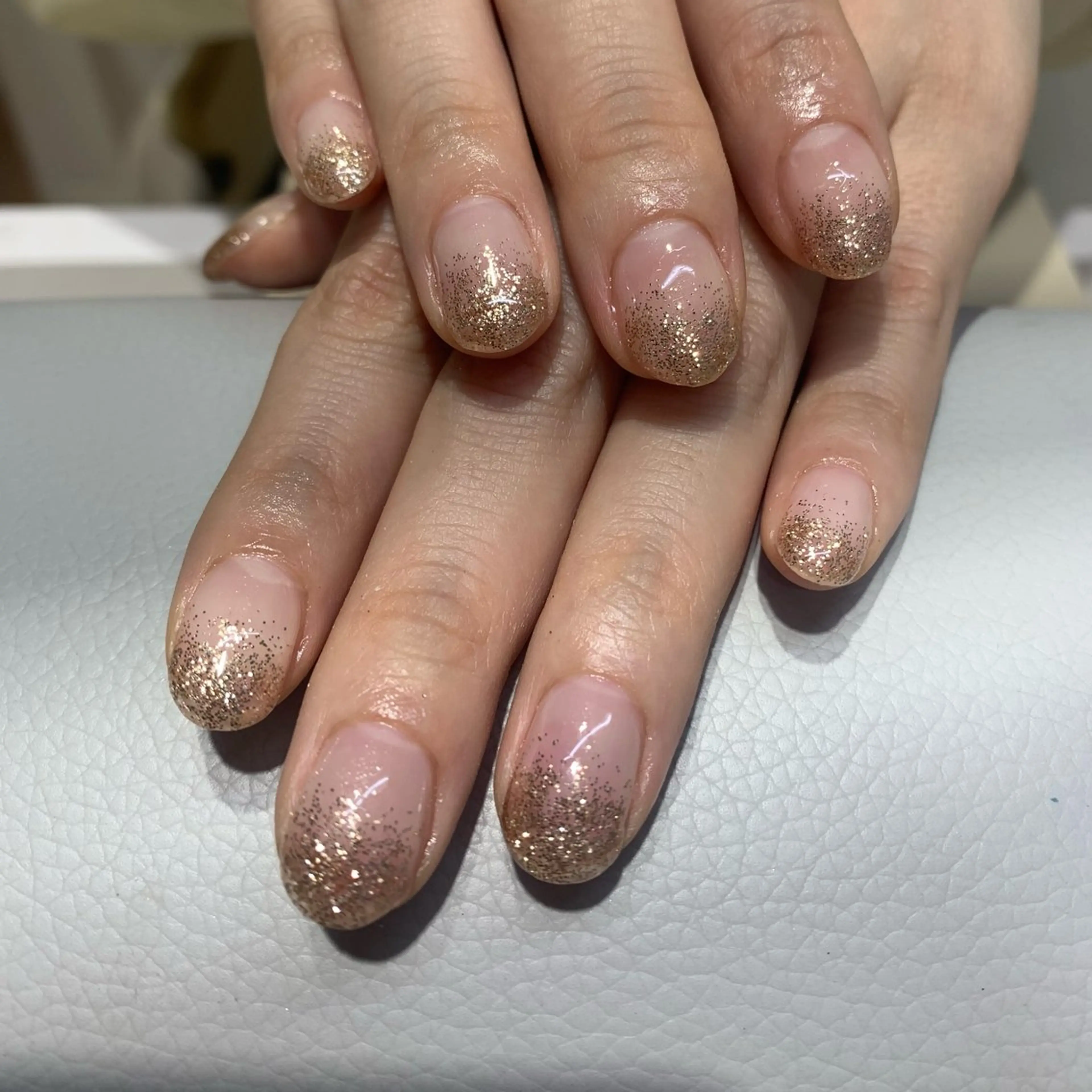 ネイル グラデーション ラメ(グリッター) ラメグラデーション &robe yurieのネイルデザイン