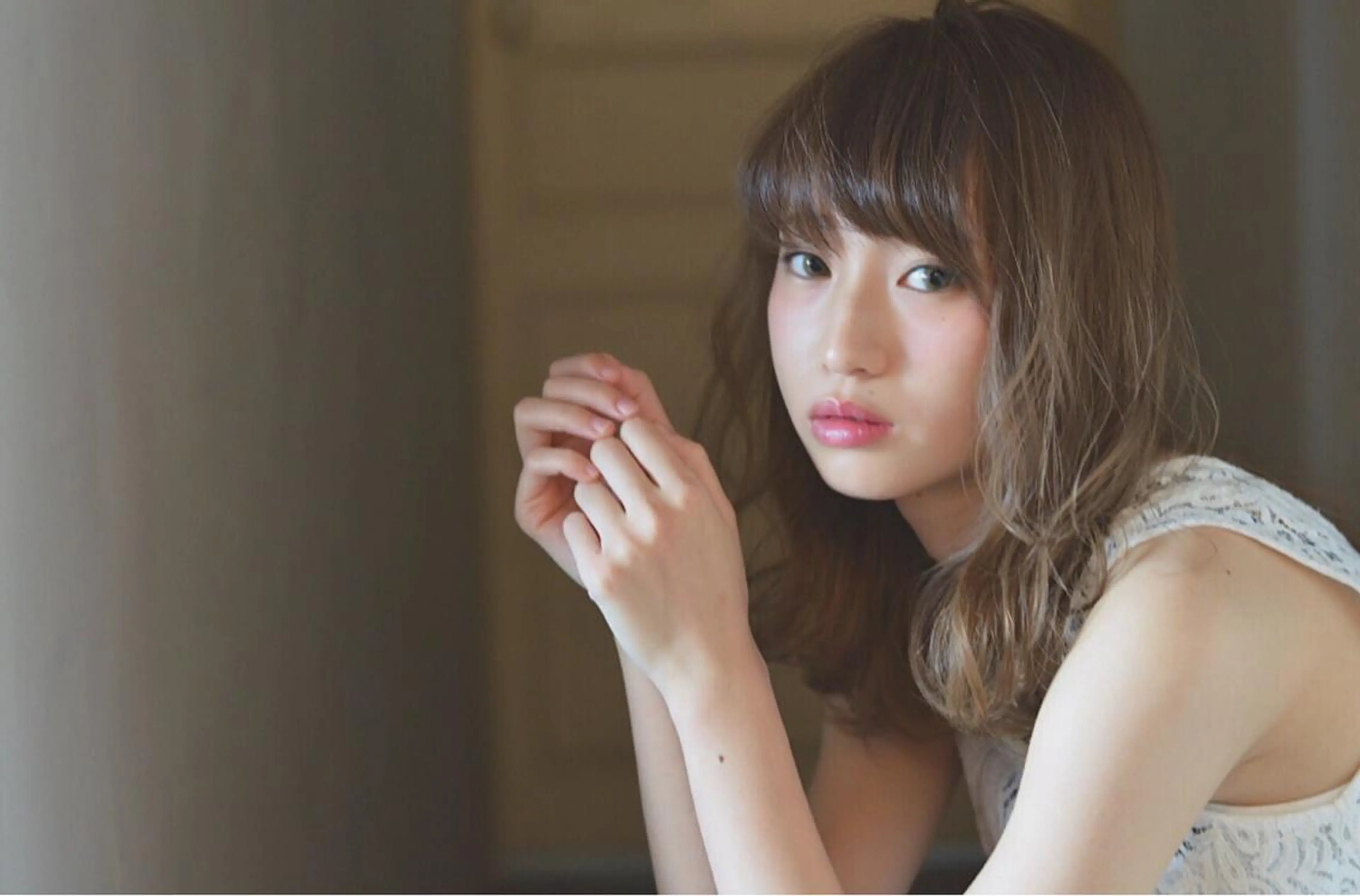 ミディアム セミロング カラー 透明感カラー autre所属・大久保 ひでなりのヘアスタイル