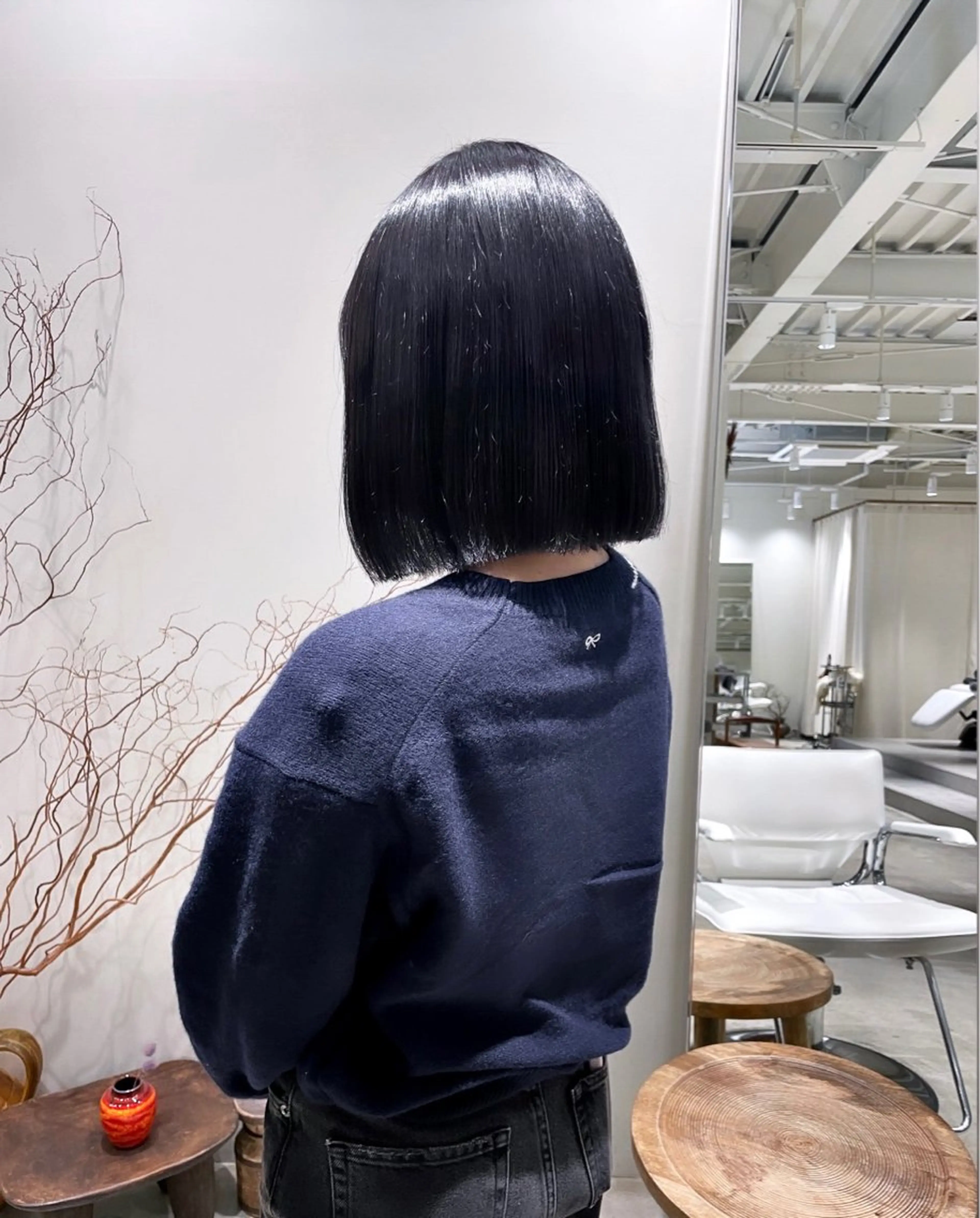 ショート カラー ヘアカラー 林 千聖のヘアスタイル