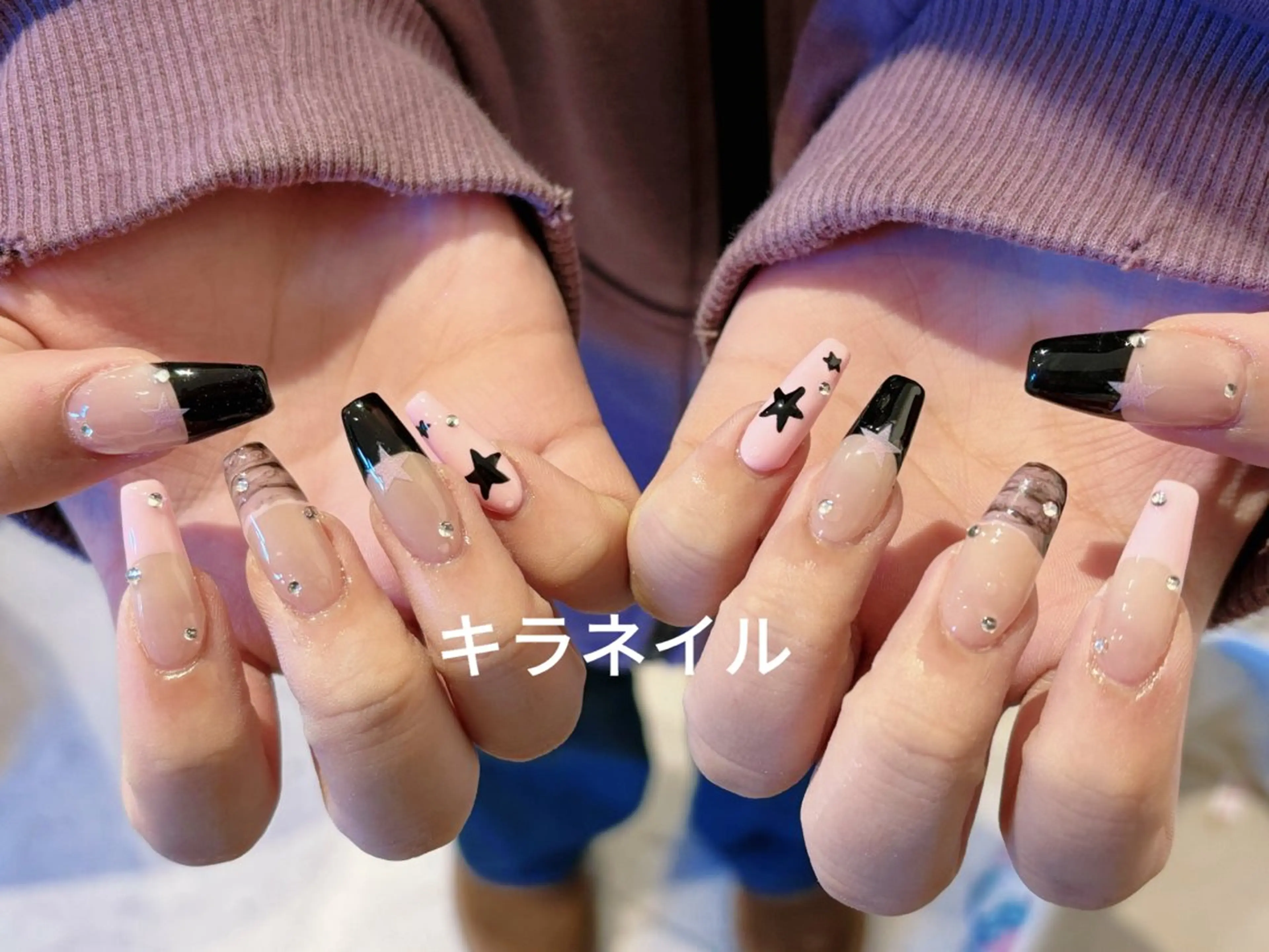 ネイル 💗ココ✨🪞 🎀co coのネイルデザイン