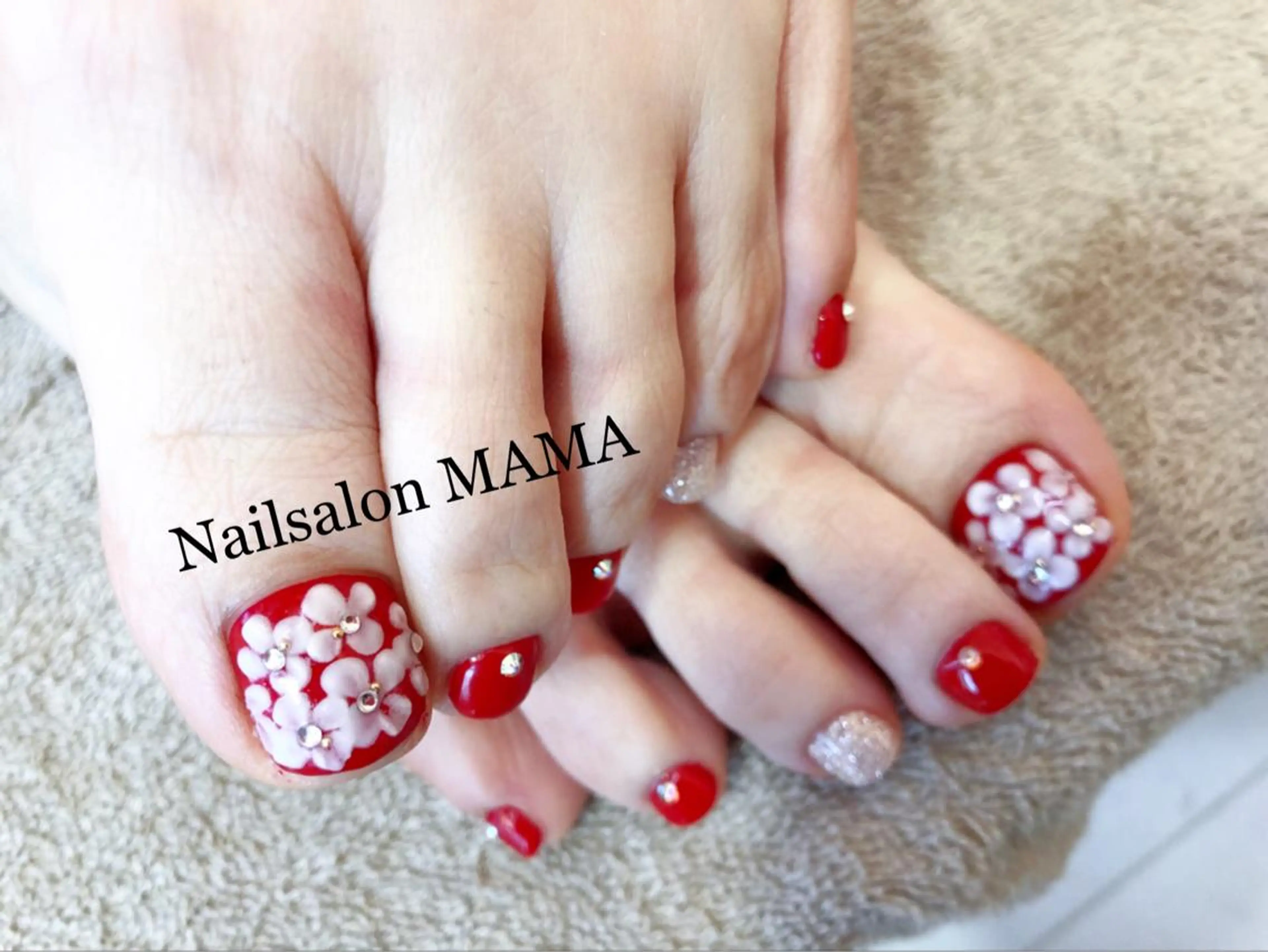 ネイル アートネイル フットネイル ジェルネイル MAMA +beautyのエステ・リラクイメージ
