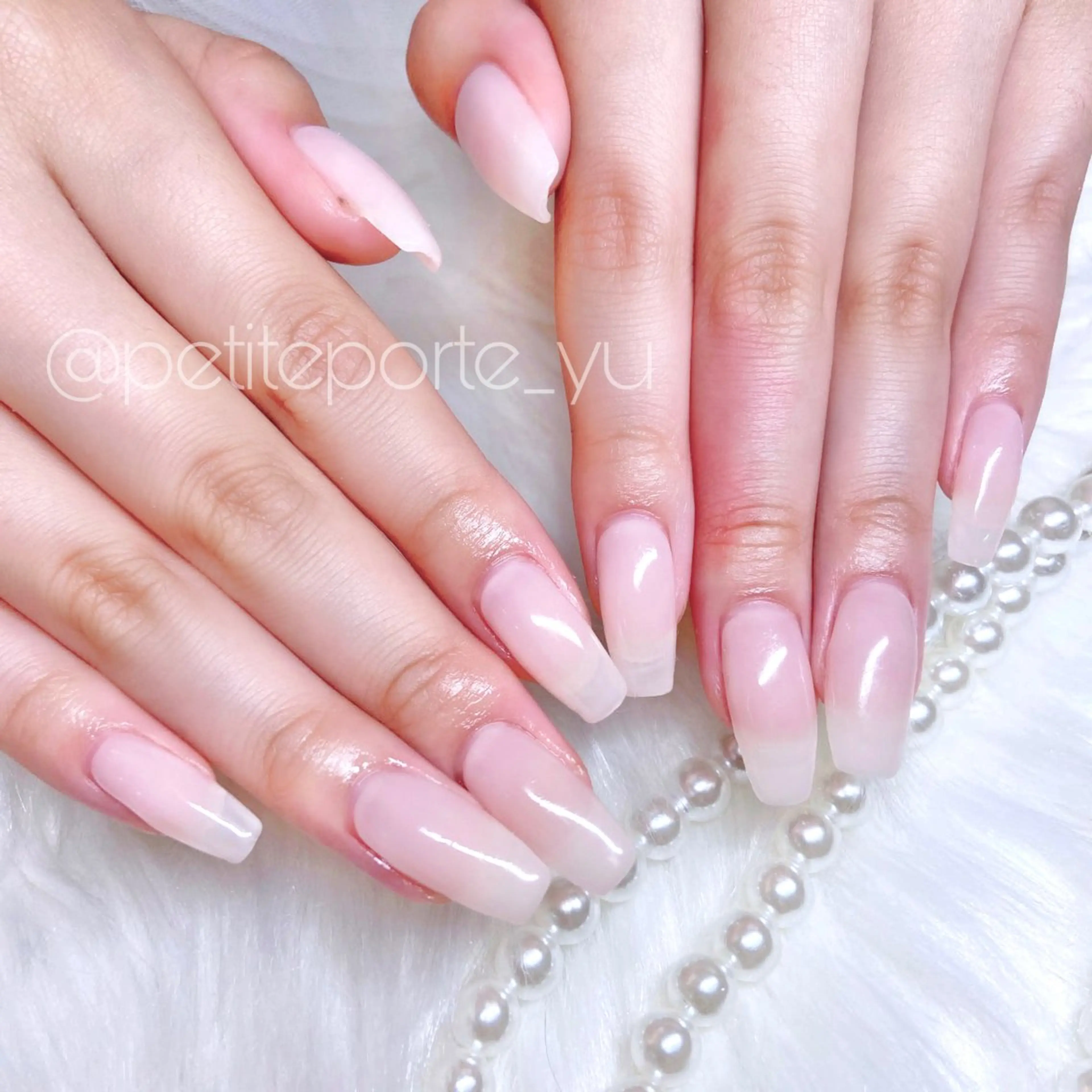 ネイル 長さ出し ジェルネイル ロングネイル オフィスネイル ワンカラーネイル ハンドネイル nailsalon petite porte所属・petite porteのネイルデザイン