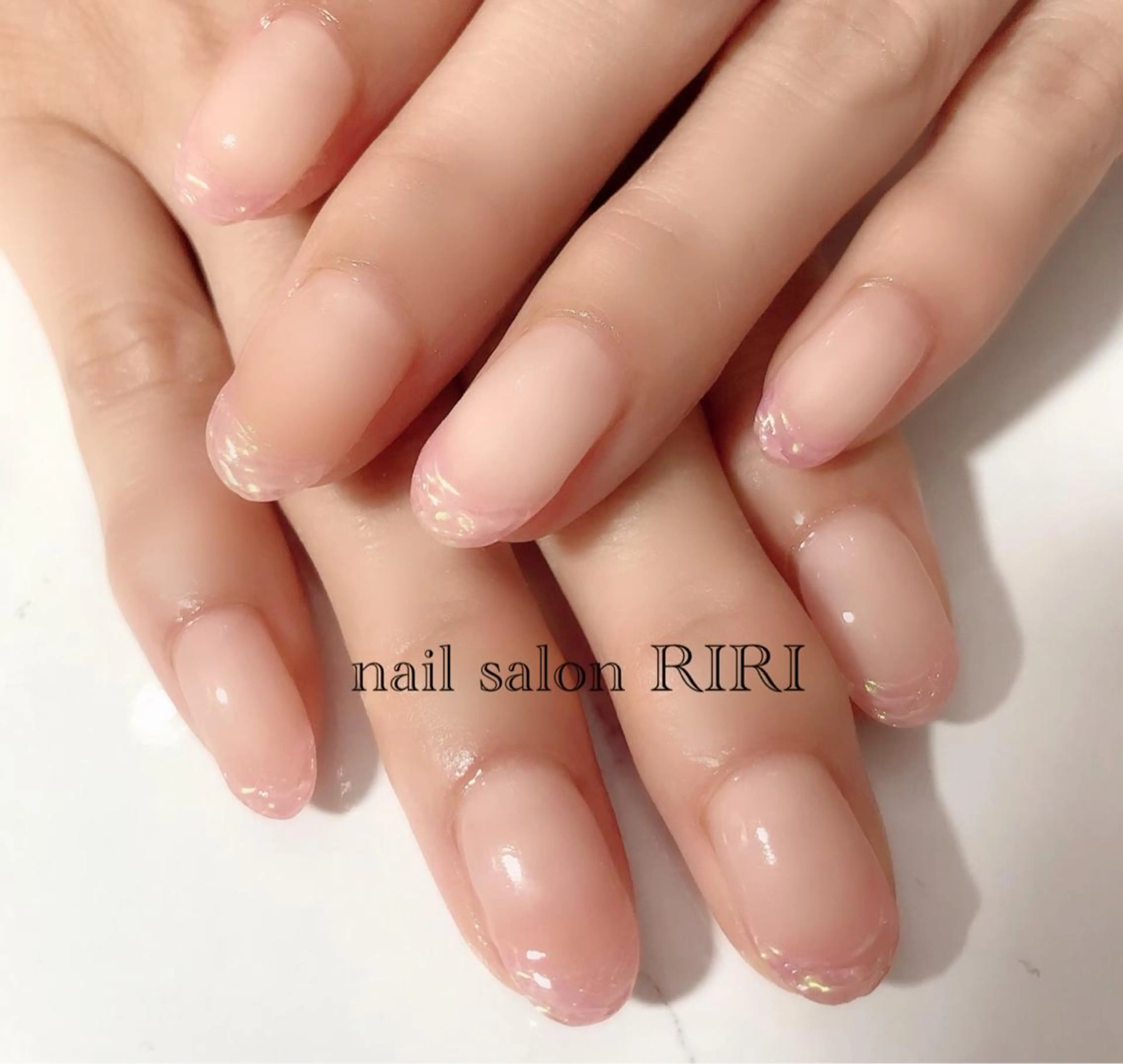 ネイル オーロラネイル フレンチネイル private  nail  salon RIRI所属・RIRI リリのネイルデザイン