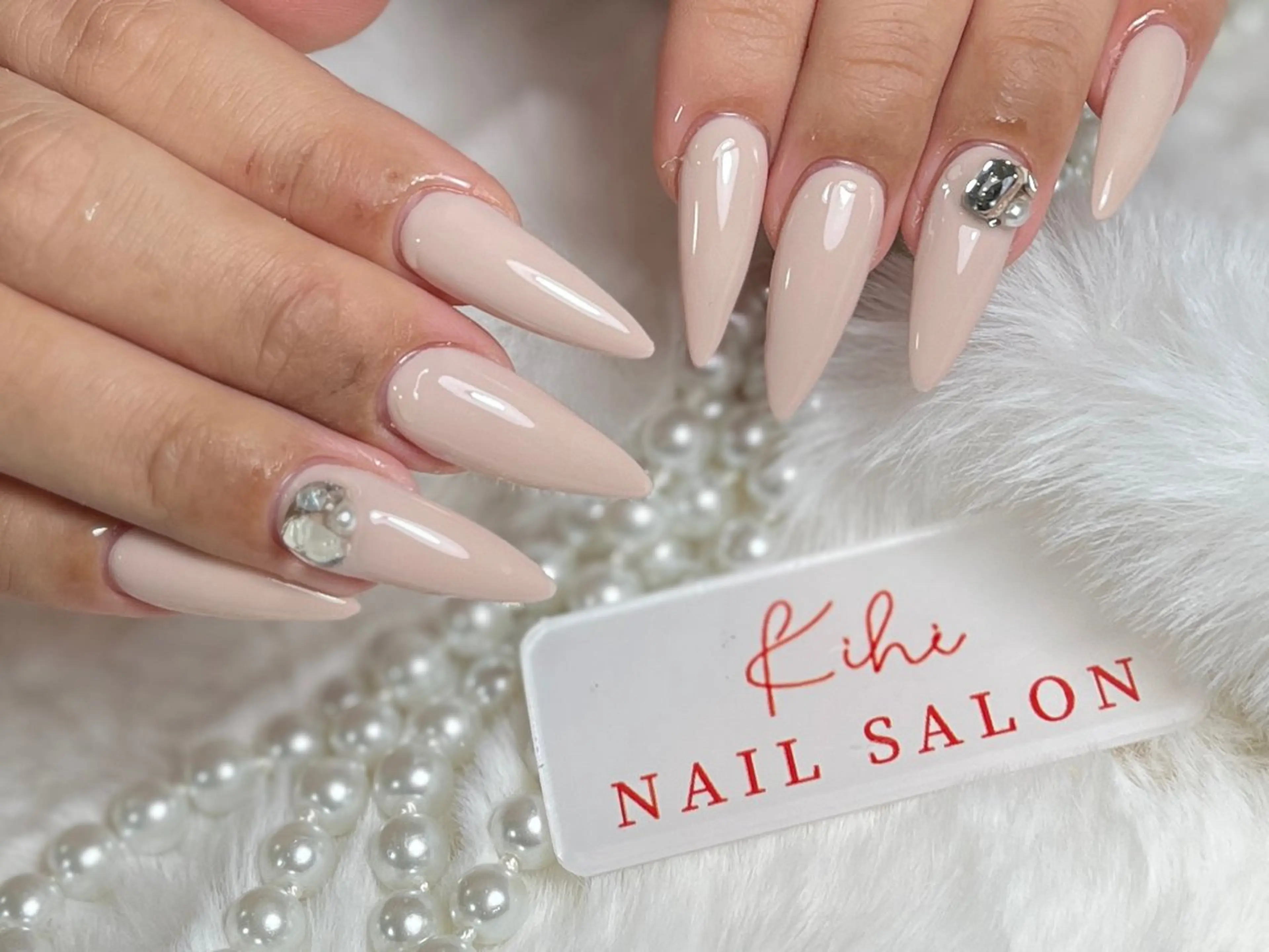 ネイル ハンドネイル ユリ🎀長さだし/ パラジェル/持ち込みのネイルデザイン