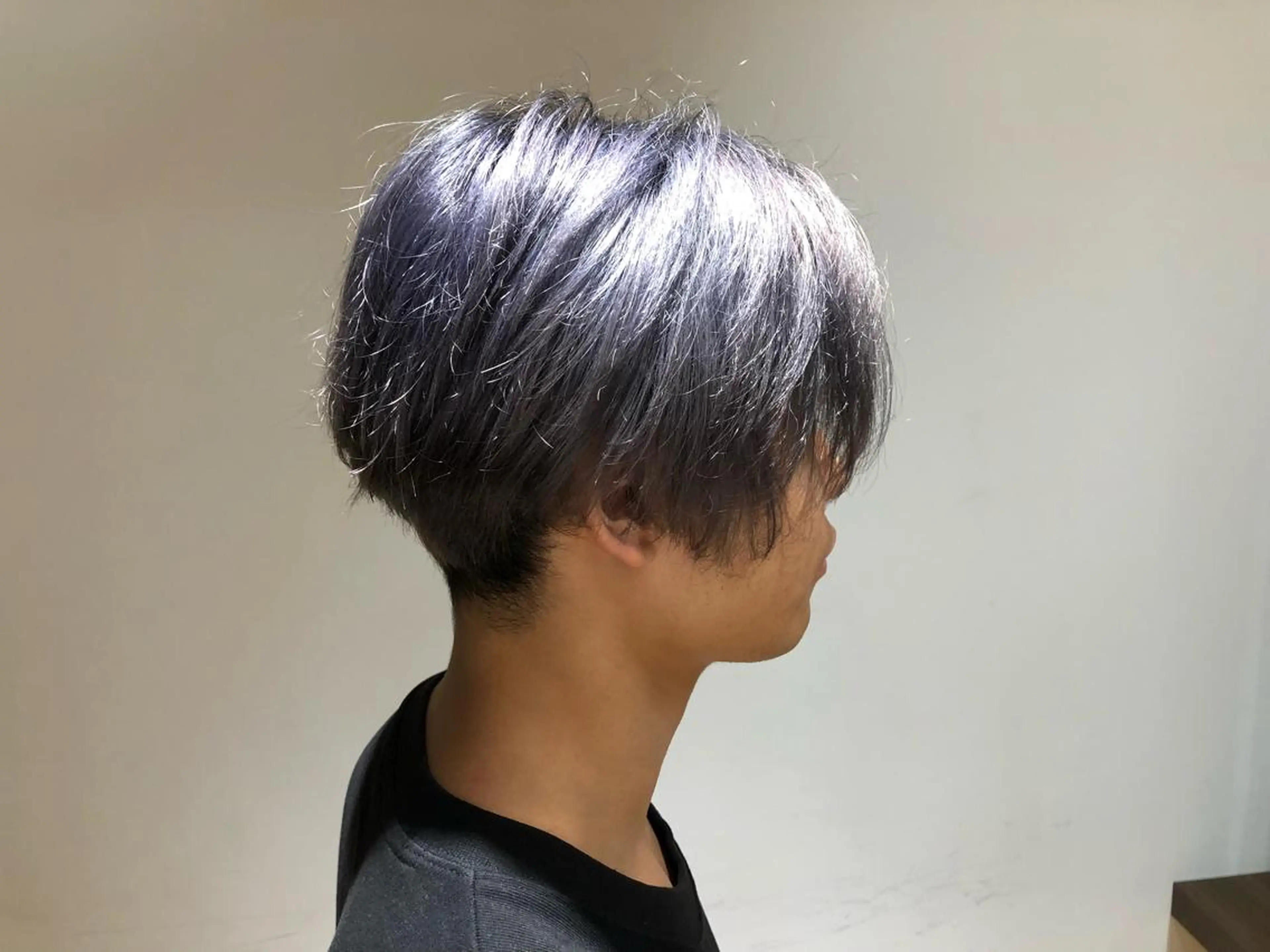 ショート カラー メンズ 美髪改善・ブリーチ tadasuke⭐️のヘアスタイル