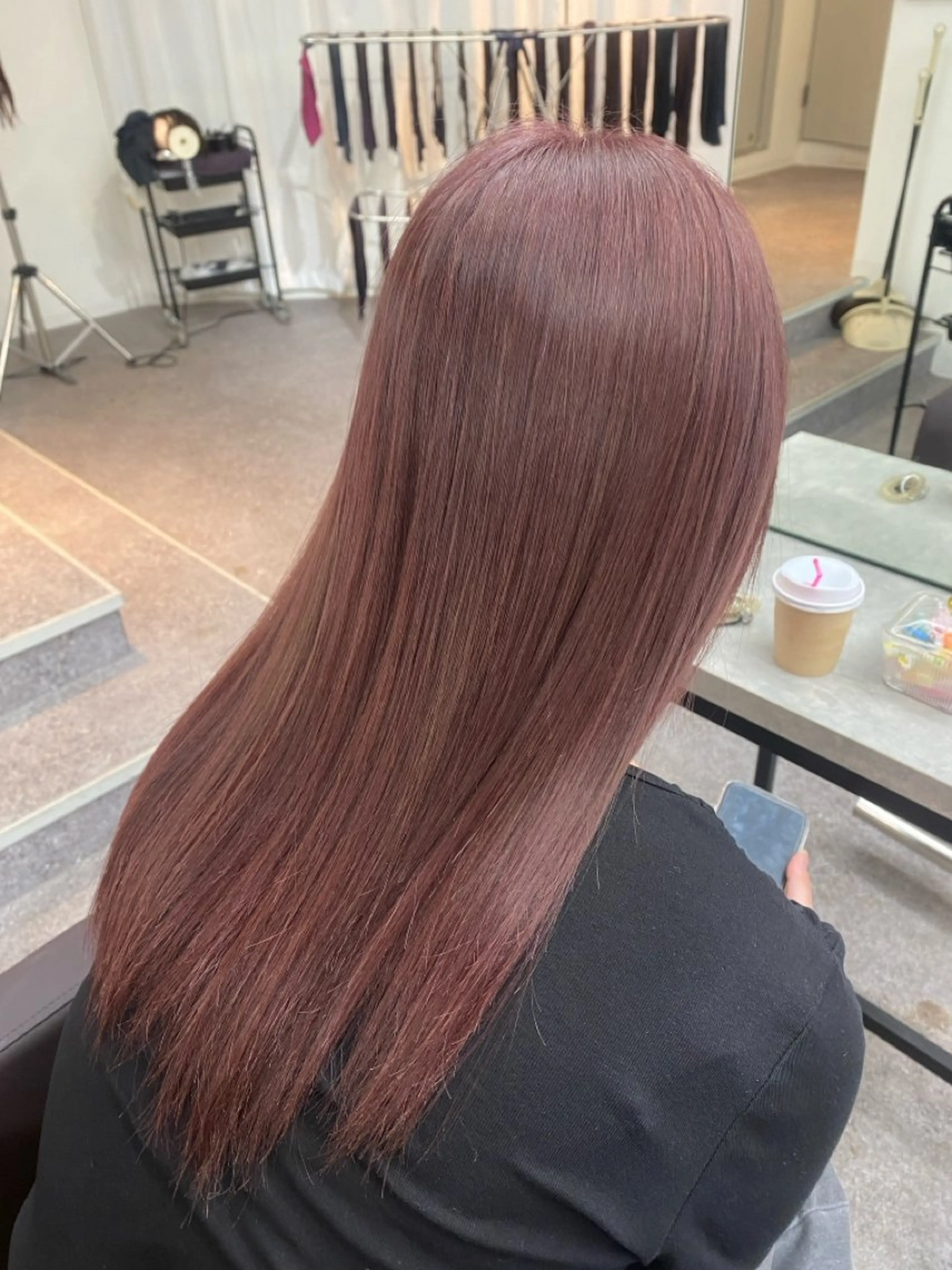 ロング カラー ヘアカラー トリートメント 〖clan〗 ෆ˚*Yᑌᑎᗩ໒꒱·のヘアスタイル