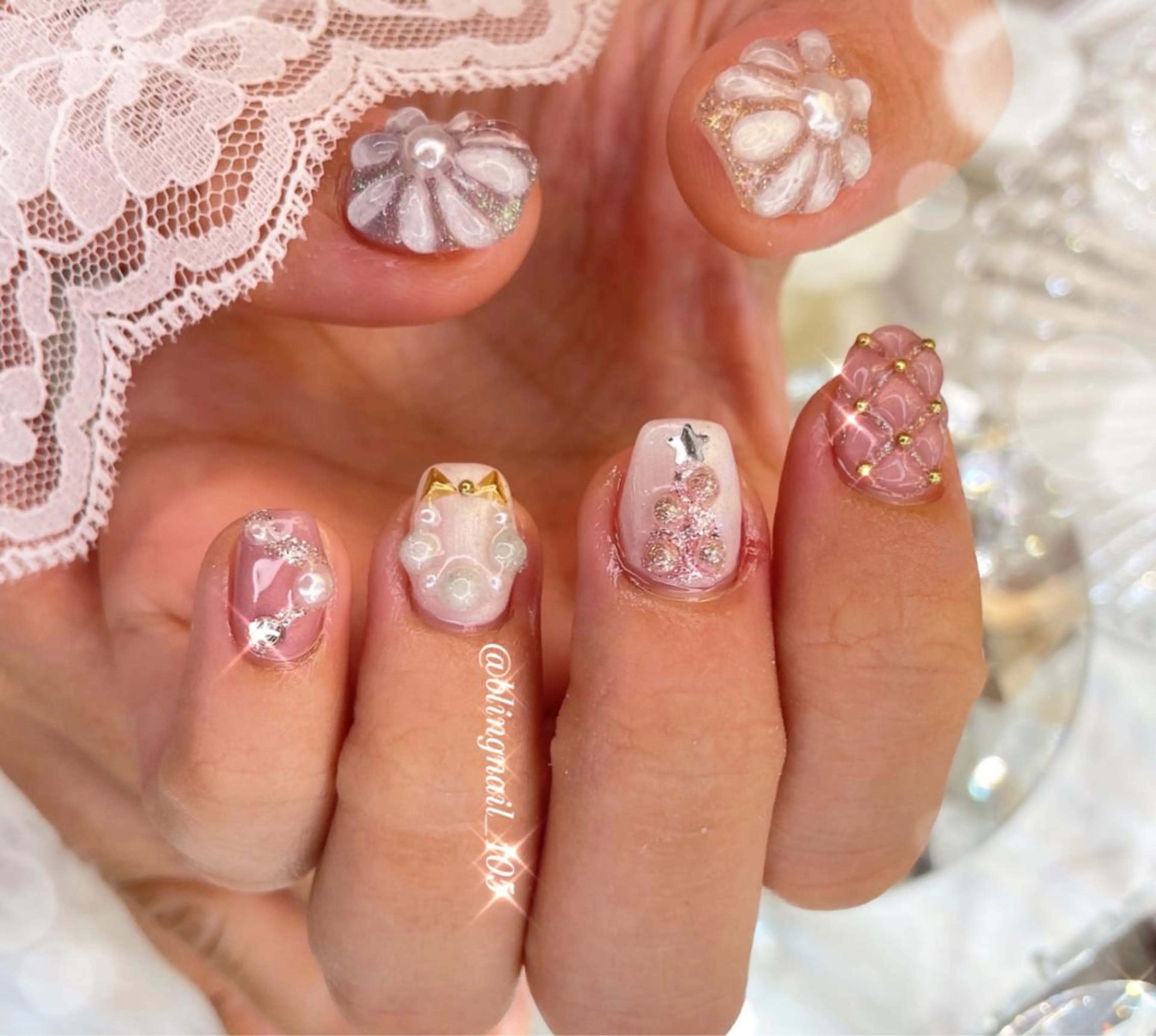 ネイル 23時まで❤︎韓国、 ワンホンネイルのネイルデザイン