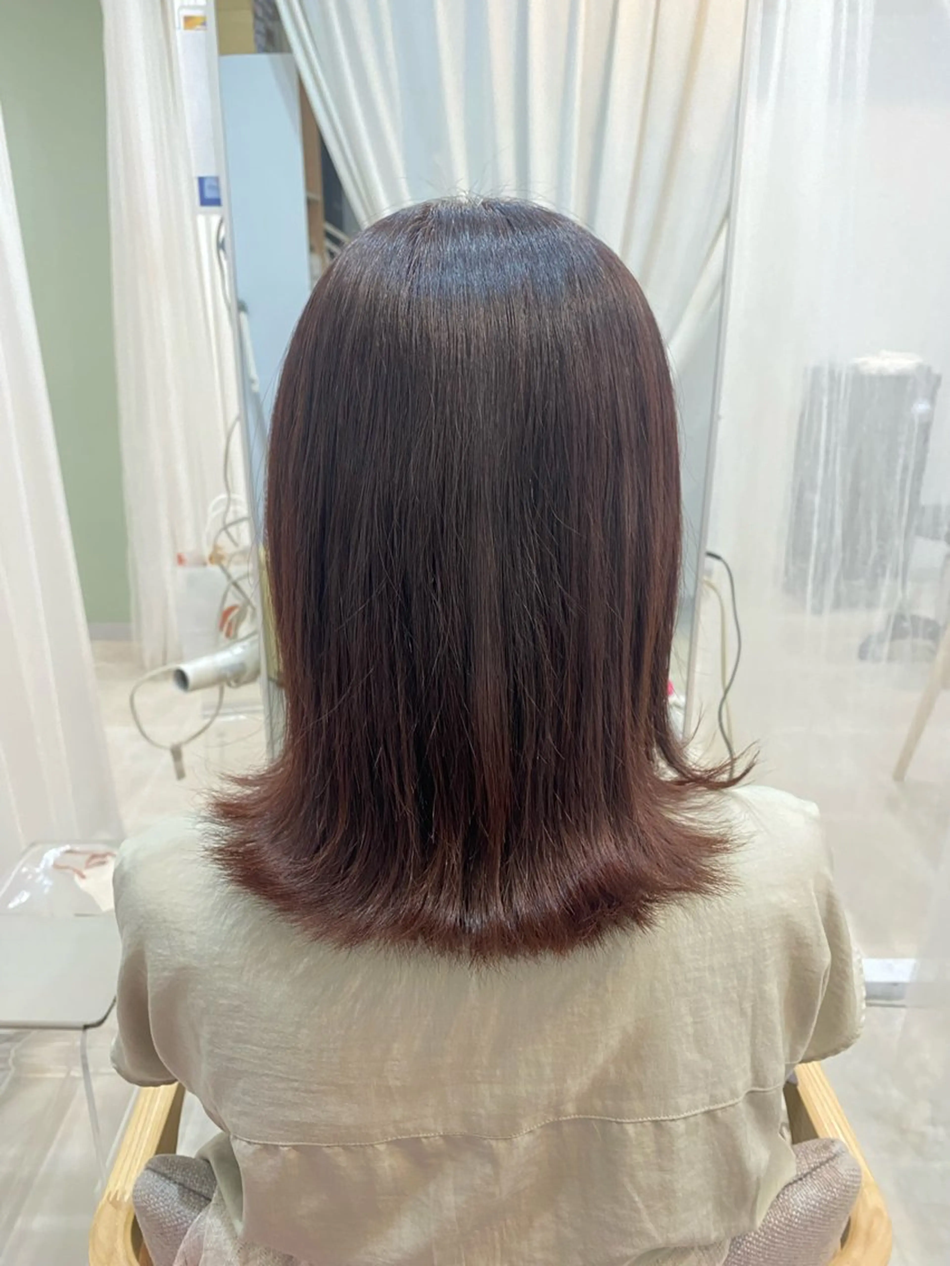 カラー ブラウンカラー ピンクカラー 谷川 李奈のヘアスタイル