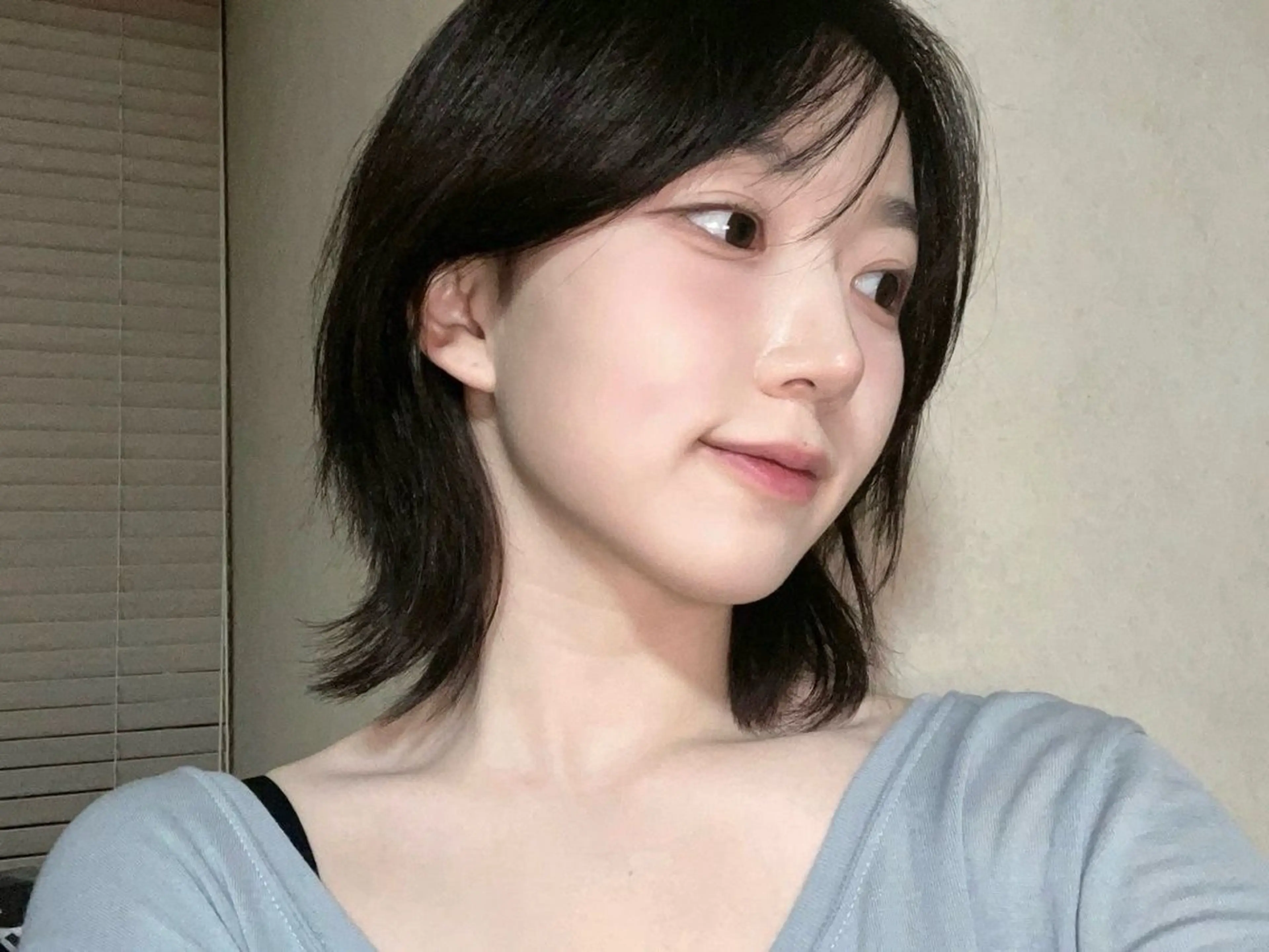 𝘴𝘩𝘰𝘳𝘵 𝘴𝘵𝘺𝘭𝘦🪷 𝘮𝘰𝘥𝘦𝘭の写真