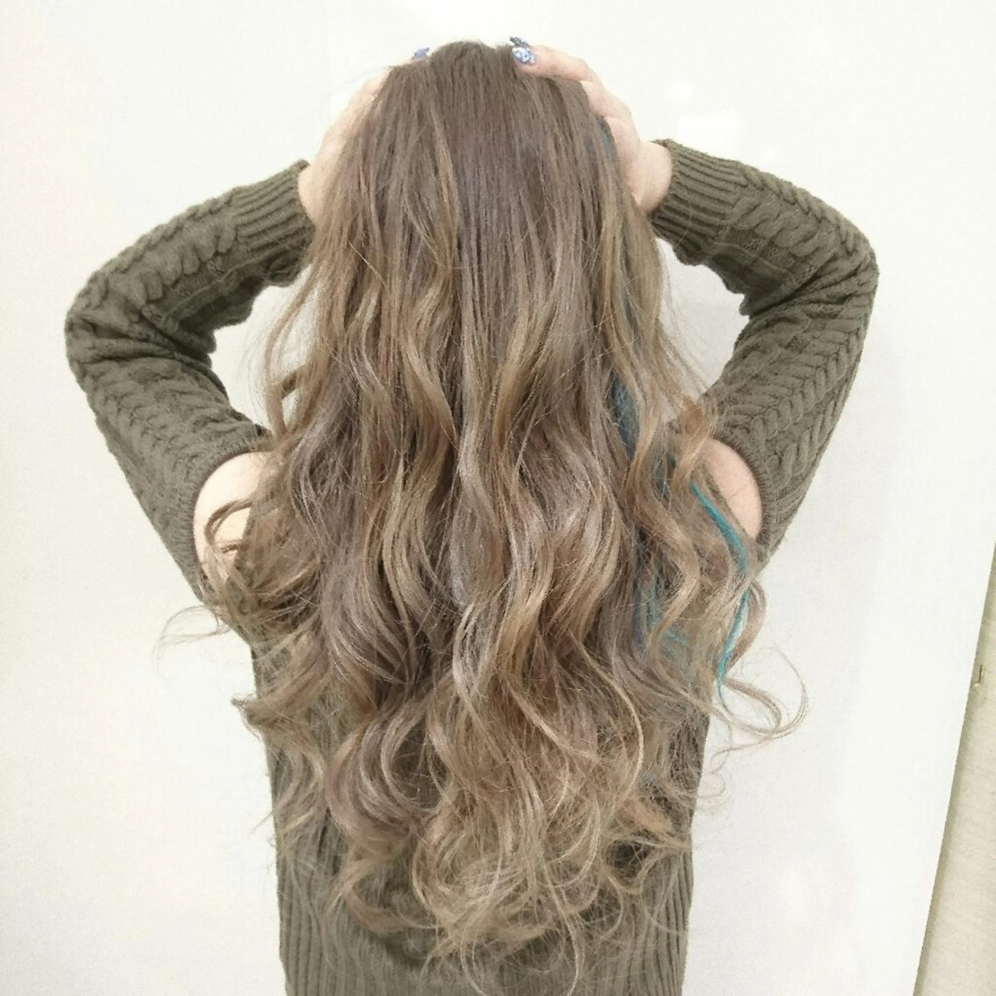 カラー ロング 韓国カラーエクステ 👑代表渡部雅己👑のヘアスタイル