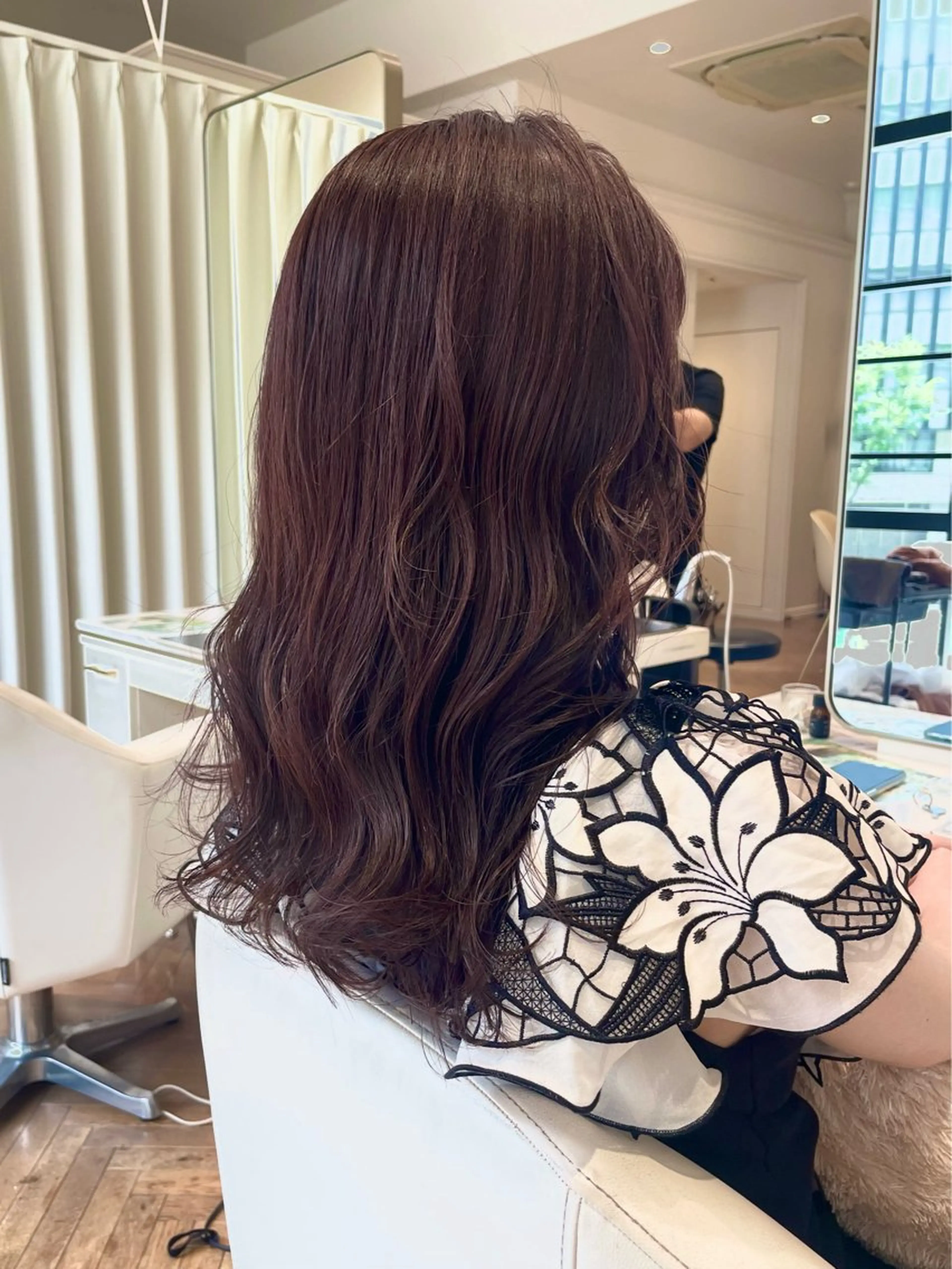 ロング カラー カット ヘアカラー ELLE salon サエのヘアスタイル