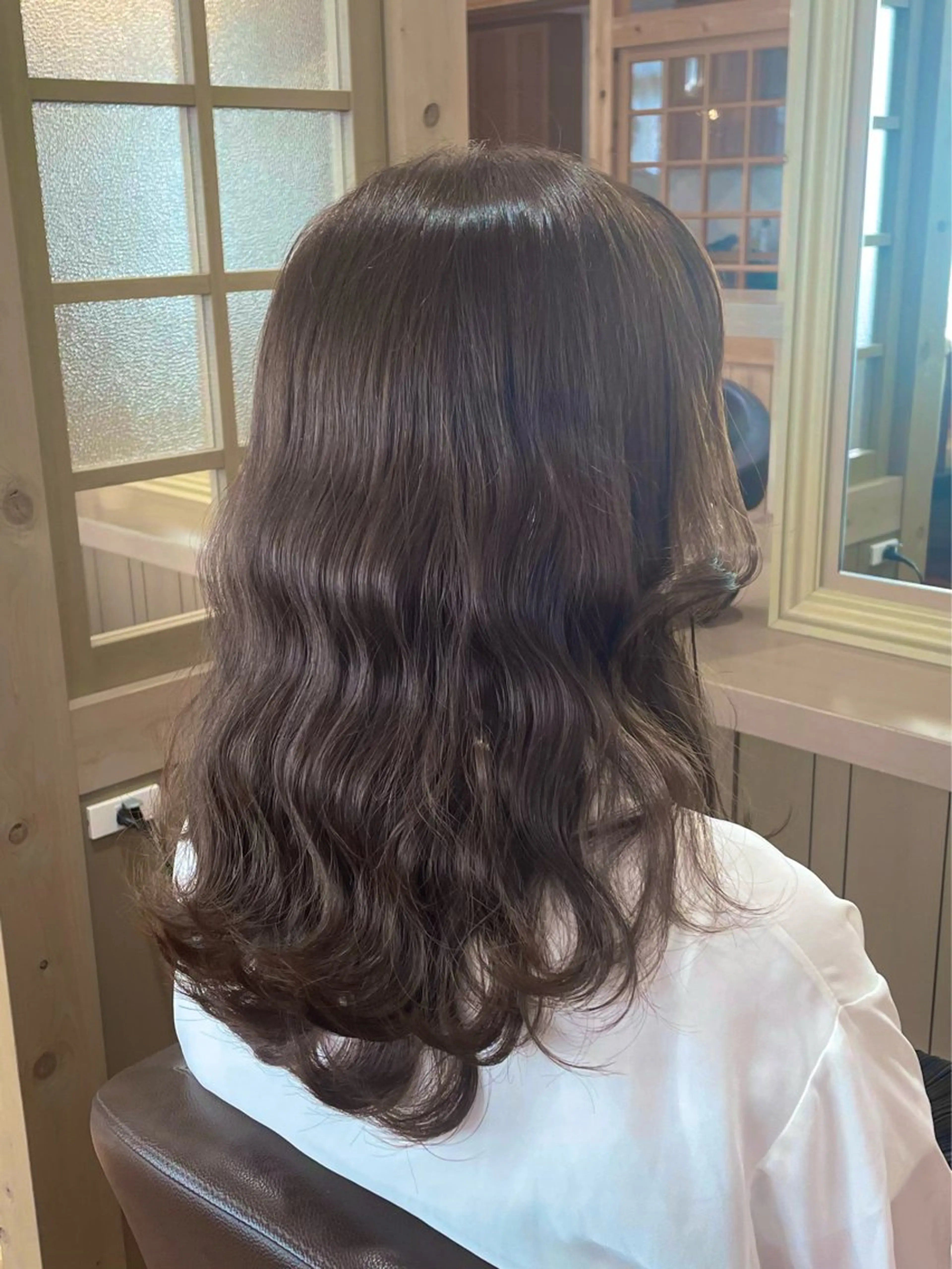 セミロング カラー ヘアアレンジ ブラウンカラー 野澤 優乃のヘアスタイル