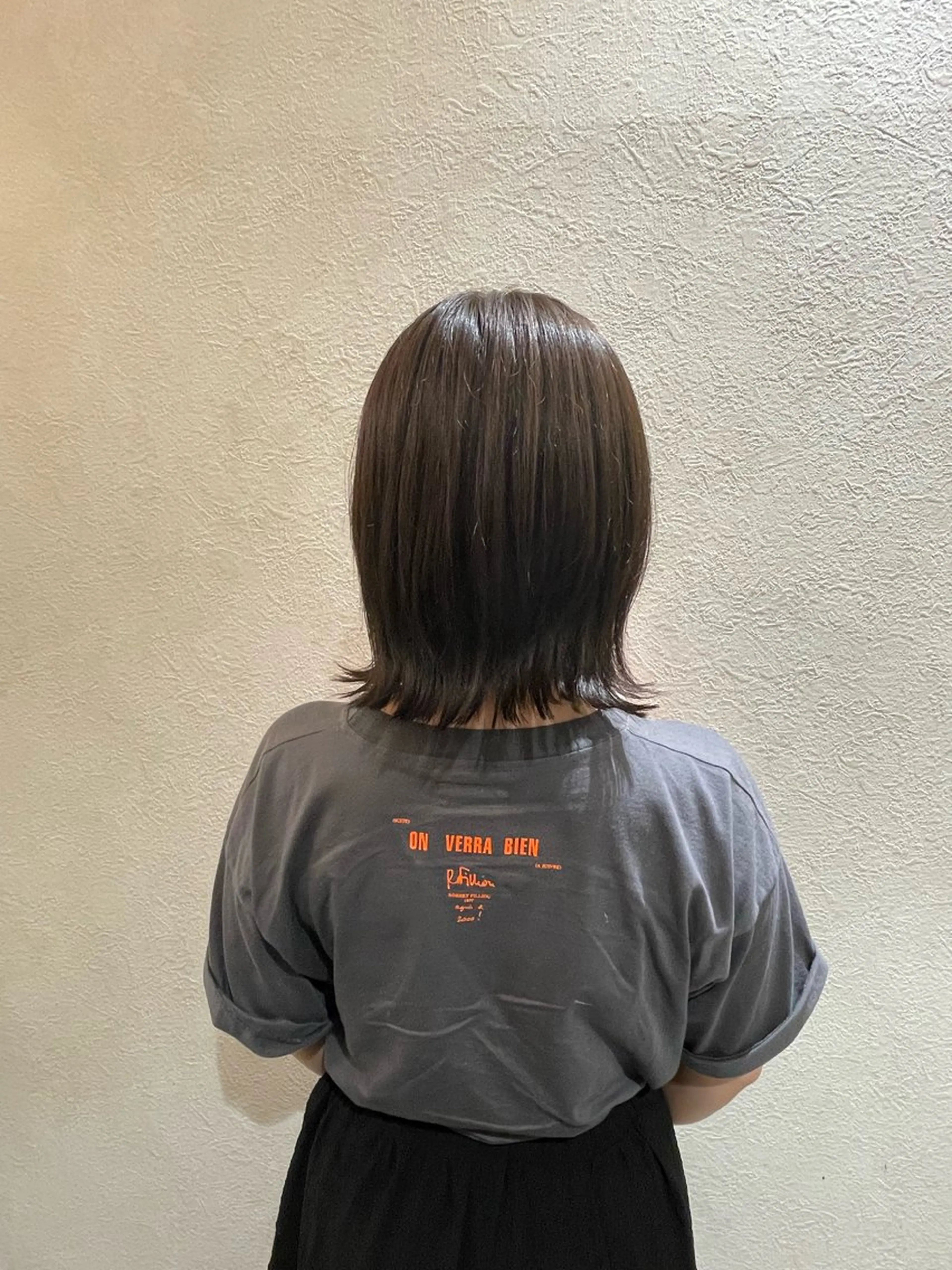 カラー アッシュ アッシュブラウン ブラウンカラー 宮崎 由梨のヘアスタイル