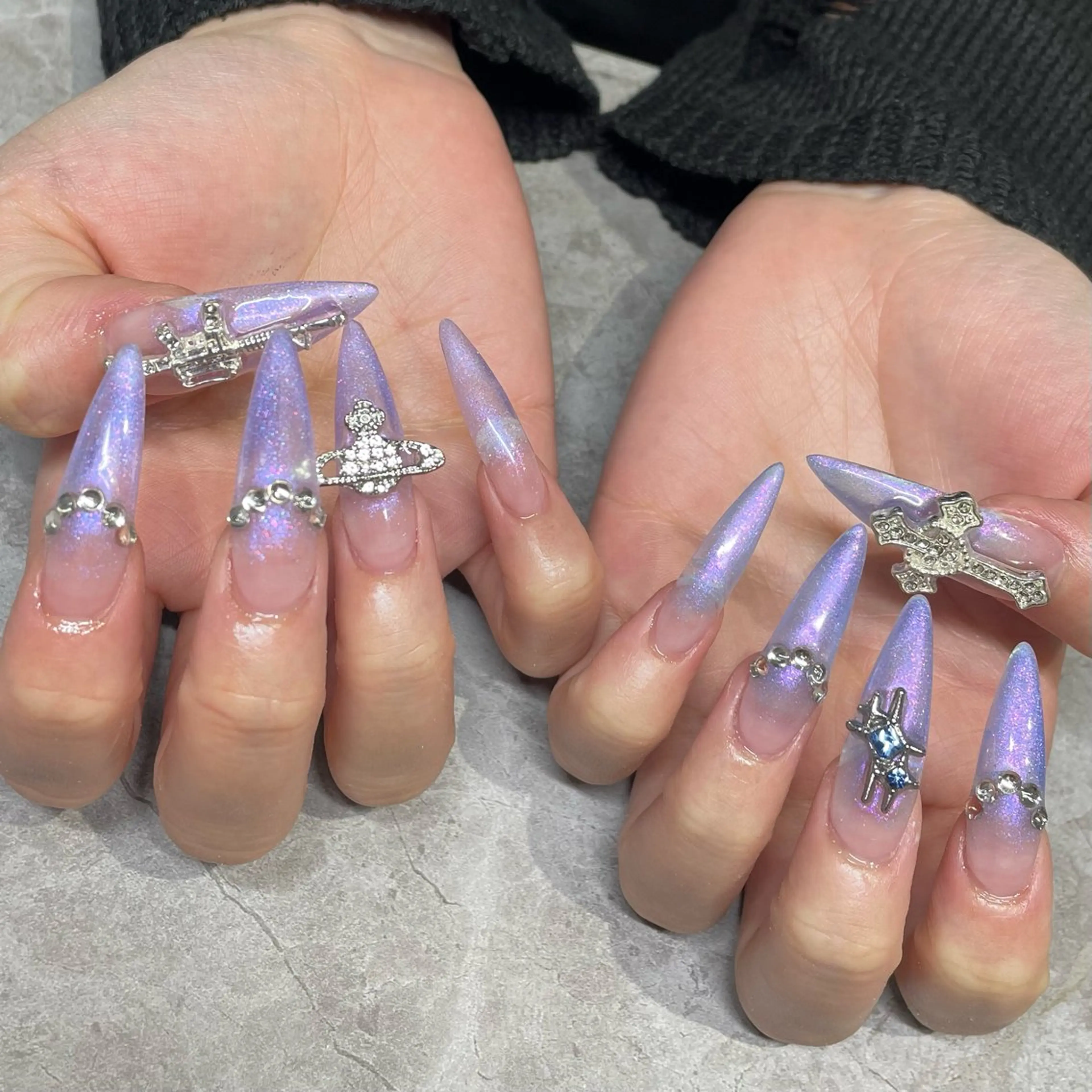 ネイル グラデーション ラメ(グリッター) ラメグラデーション スカルプネイル ネイルチップ ハンドネイル IROHA NAIL 横山佳那のネイルデザイン