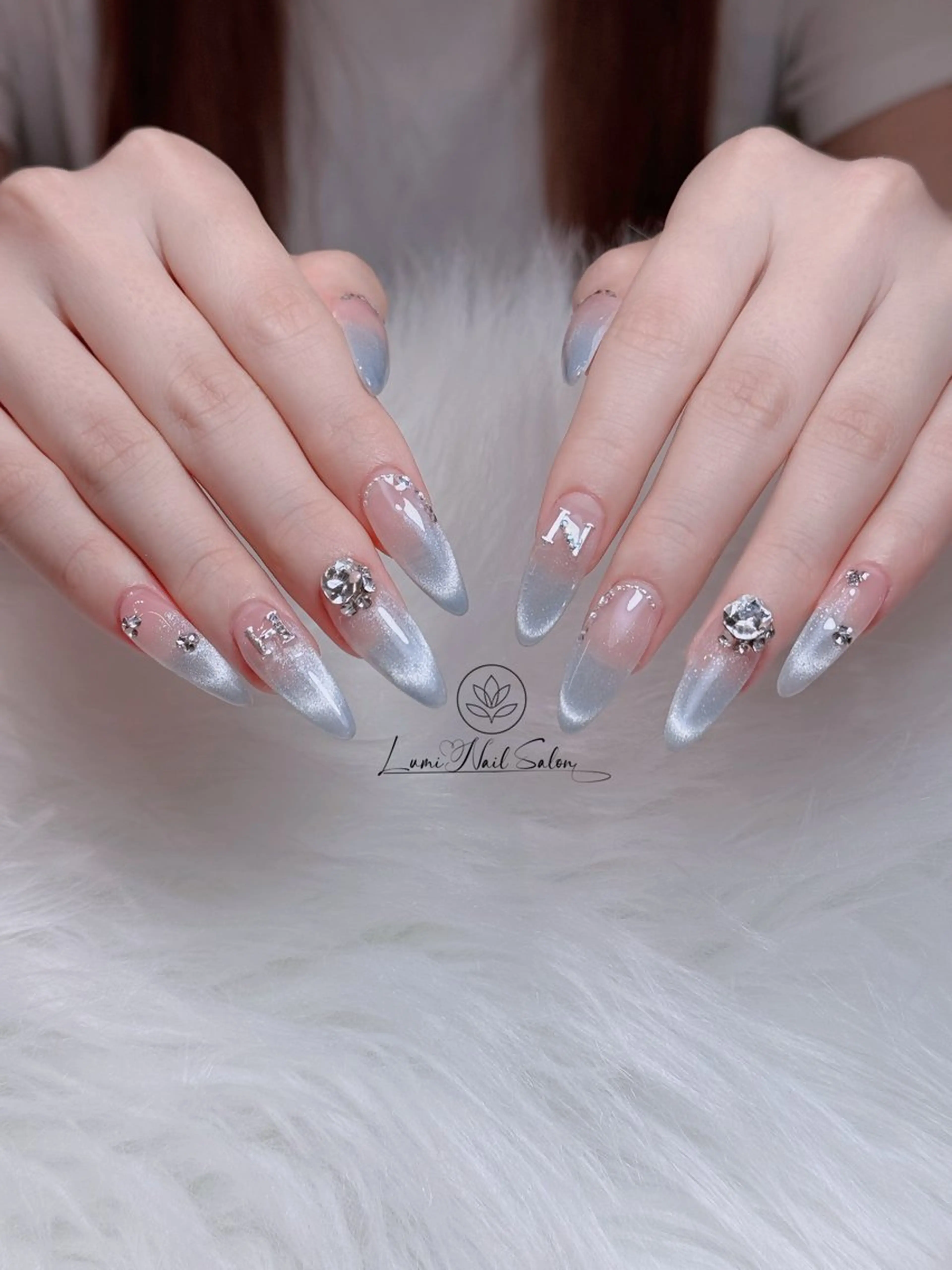 ネイル オーロラネイル チークネイル フットネイル フレンチネイル 韓国ネイル Lumi Nail 新大久保3‘のネイルデザイン