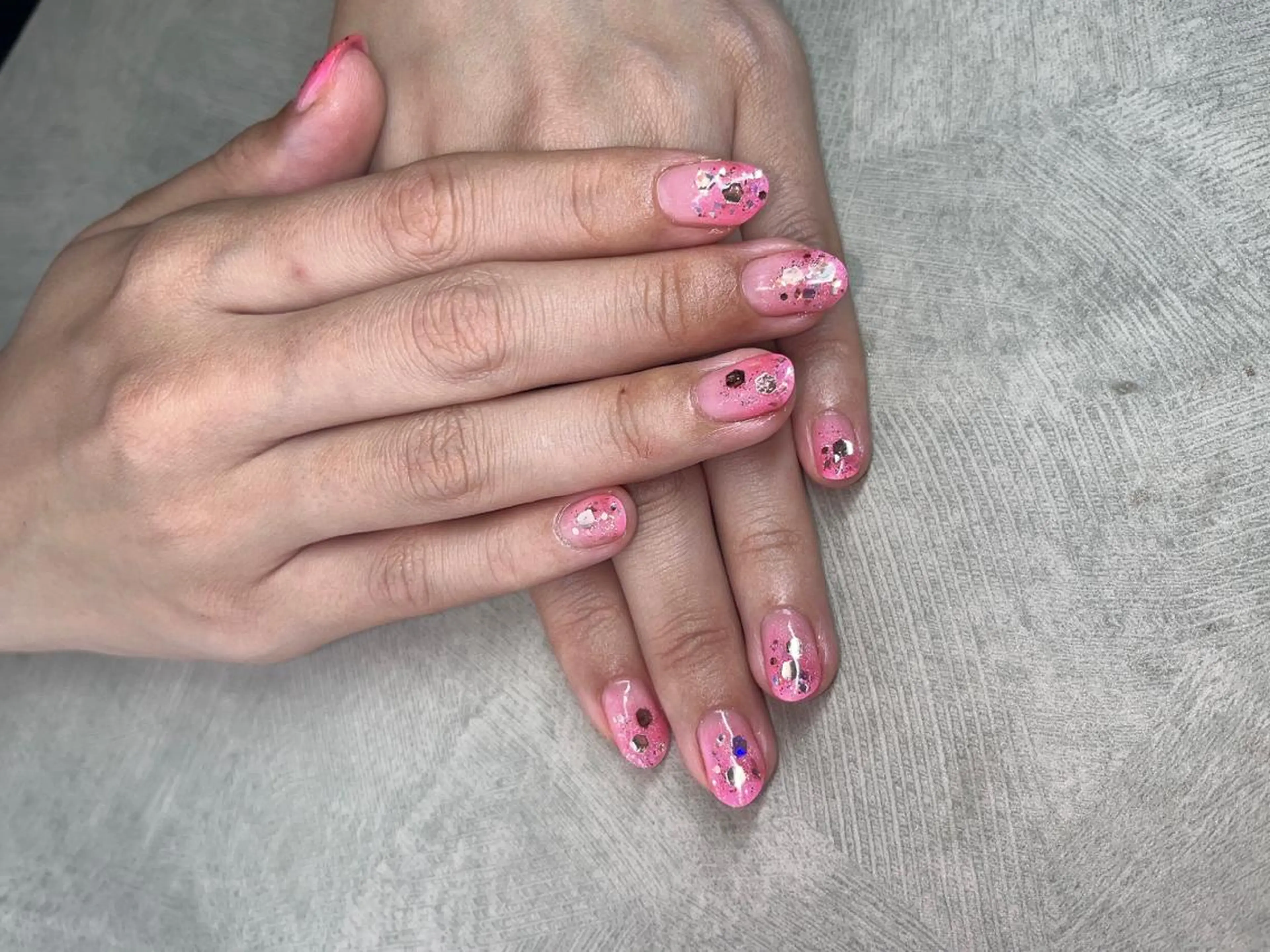 ネイル ラメ(グリッター) ピンク ハンドネイル MIKA ♡のネイルデザイン