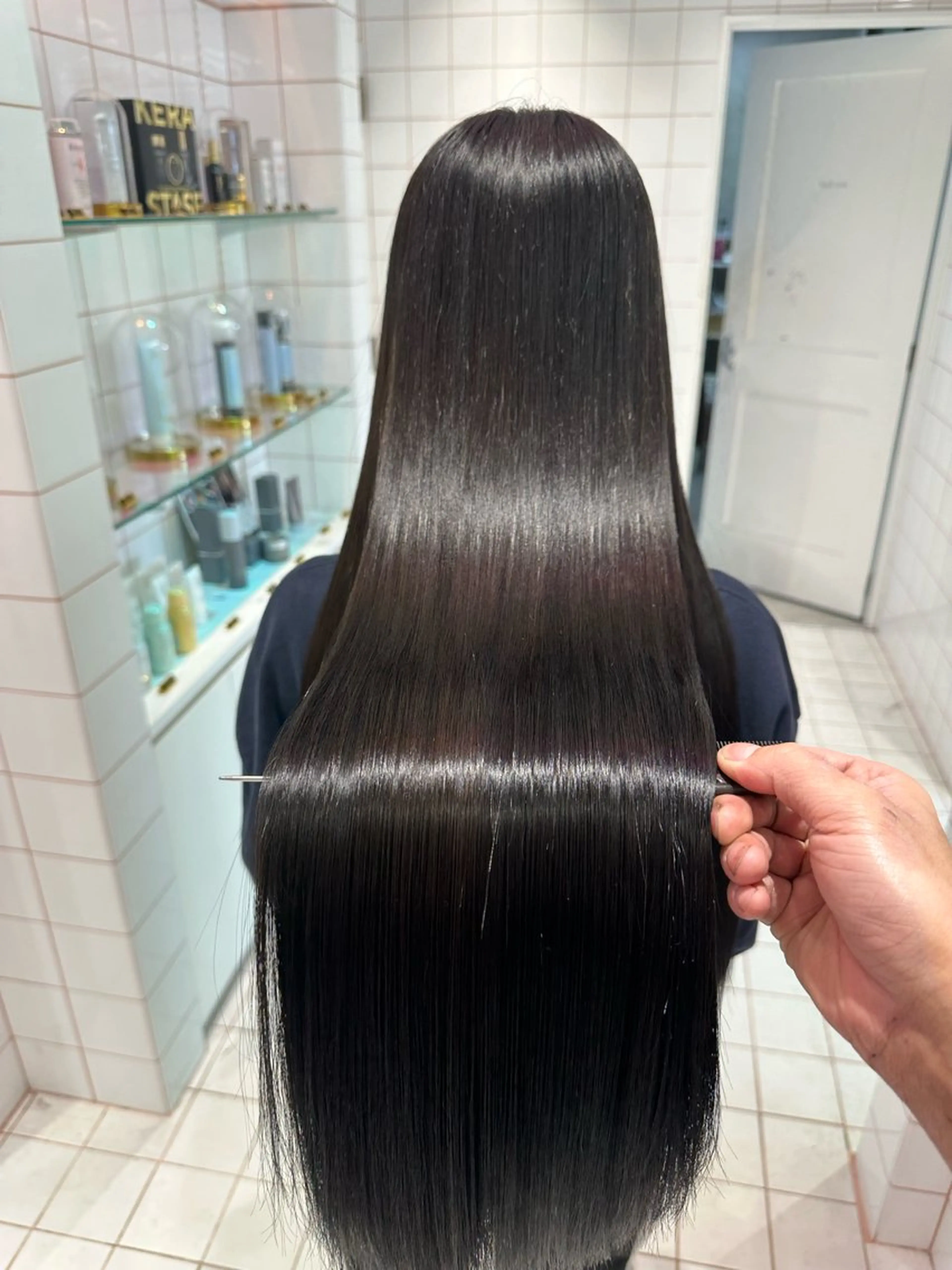 ロング Lond　luce心斎橋所属・✨髪質改善✨縮毛矯正 ホウダカズヒロのヘアスタイル