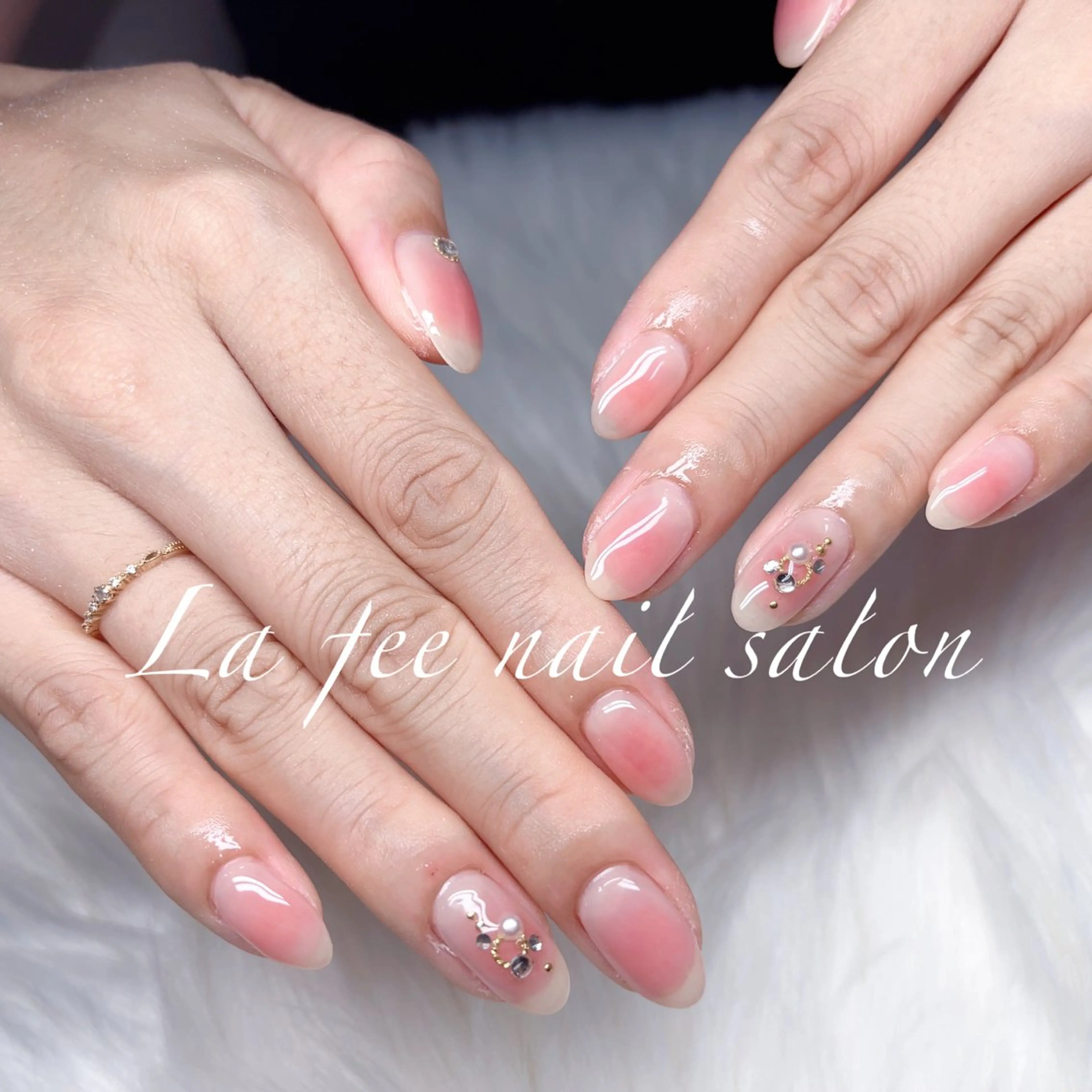 ネイル ハンドネイル ハンドケア La feeのネイルデザイン