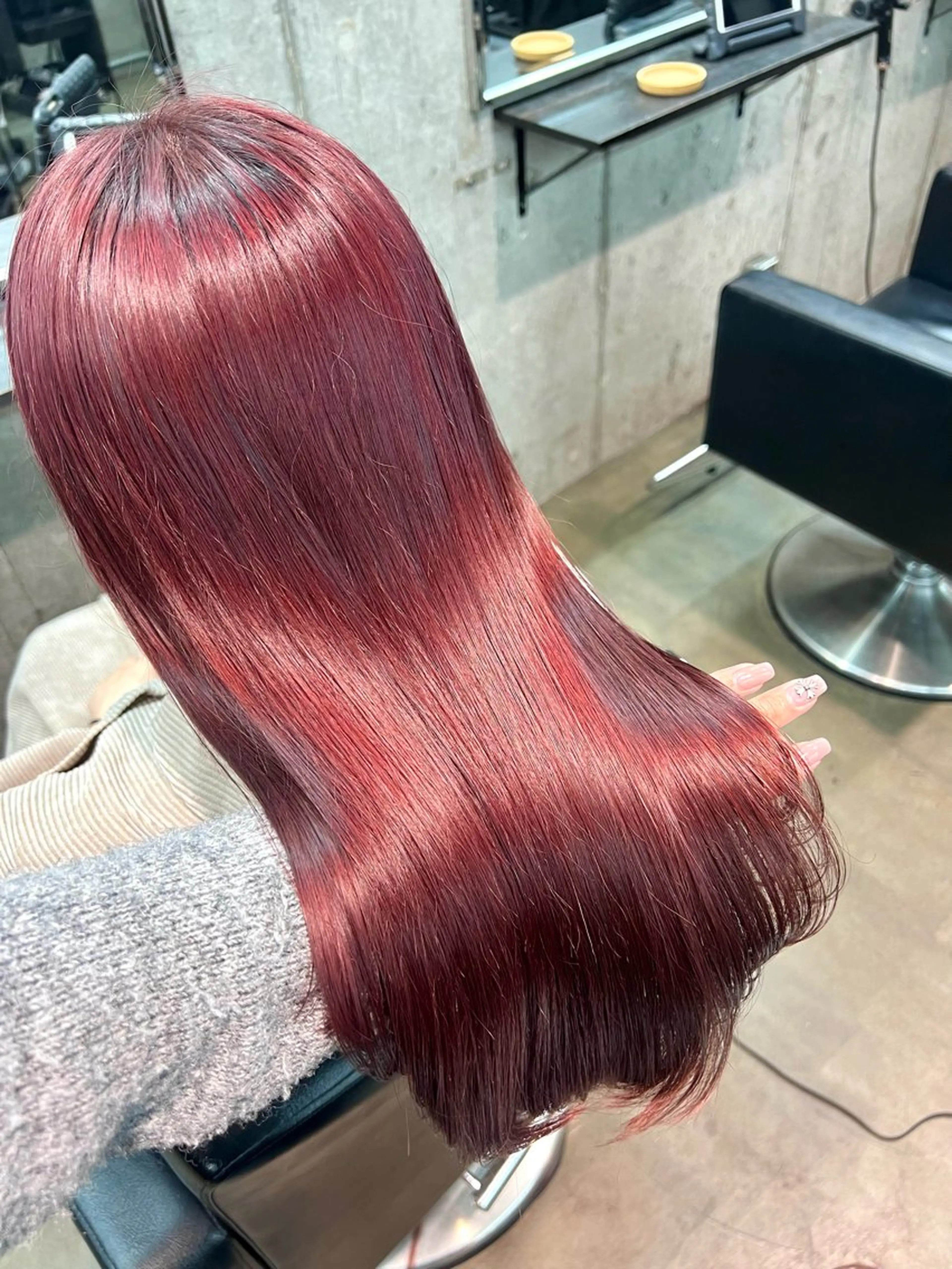 ロング カラー ブリーチ ヘアカラー トリートメント 透明感カラー ✨ 韓国艶髪💗菅原のヘアスタイル