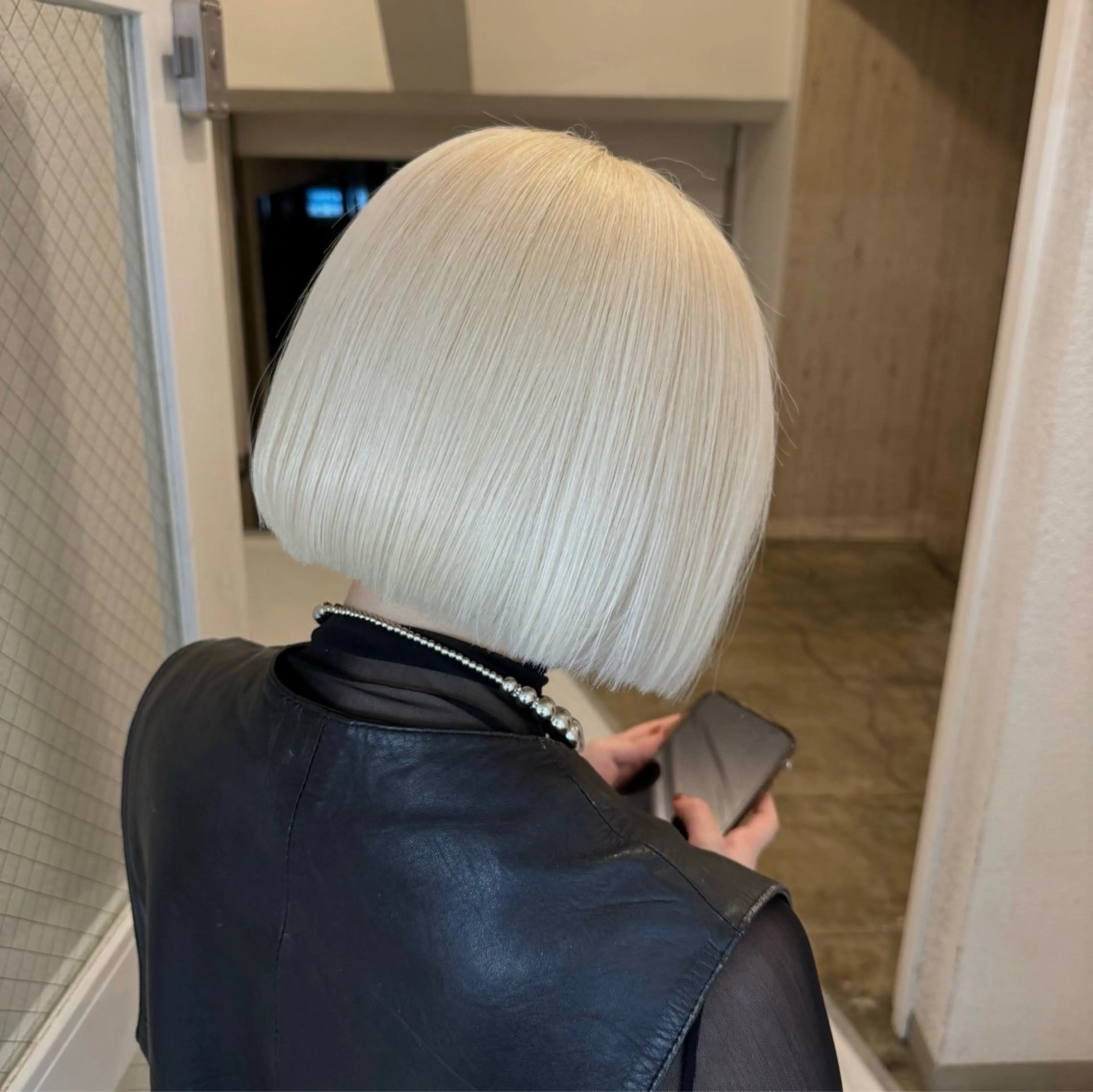 リタッチブリーチ ＋ ✨️高保湿トリートメント✨️(補足説明をご覧ください🙇‍♂️)の写真