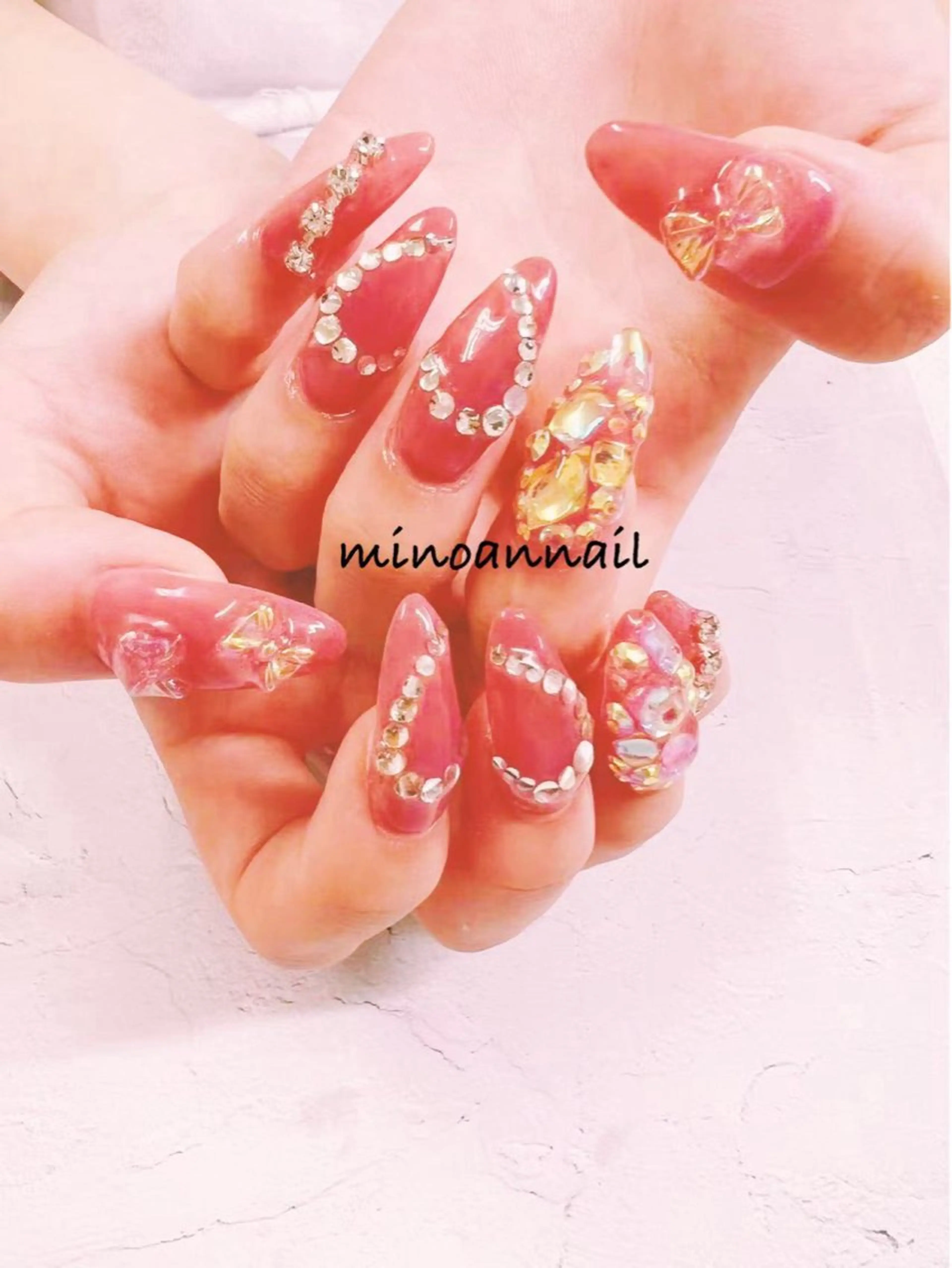 ネイル Minoan Lのネイルデザイン