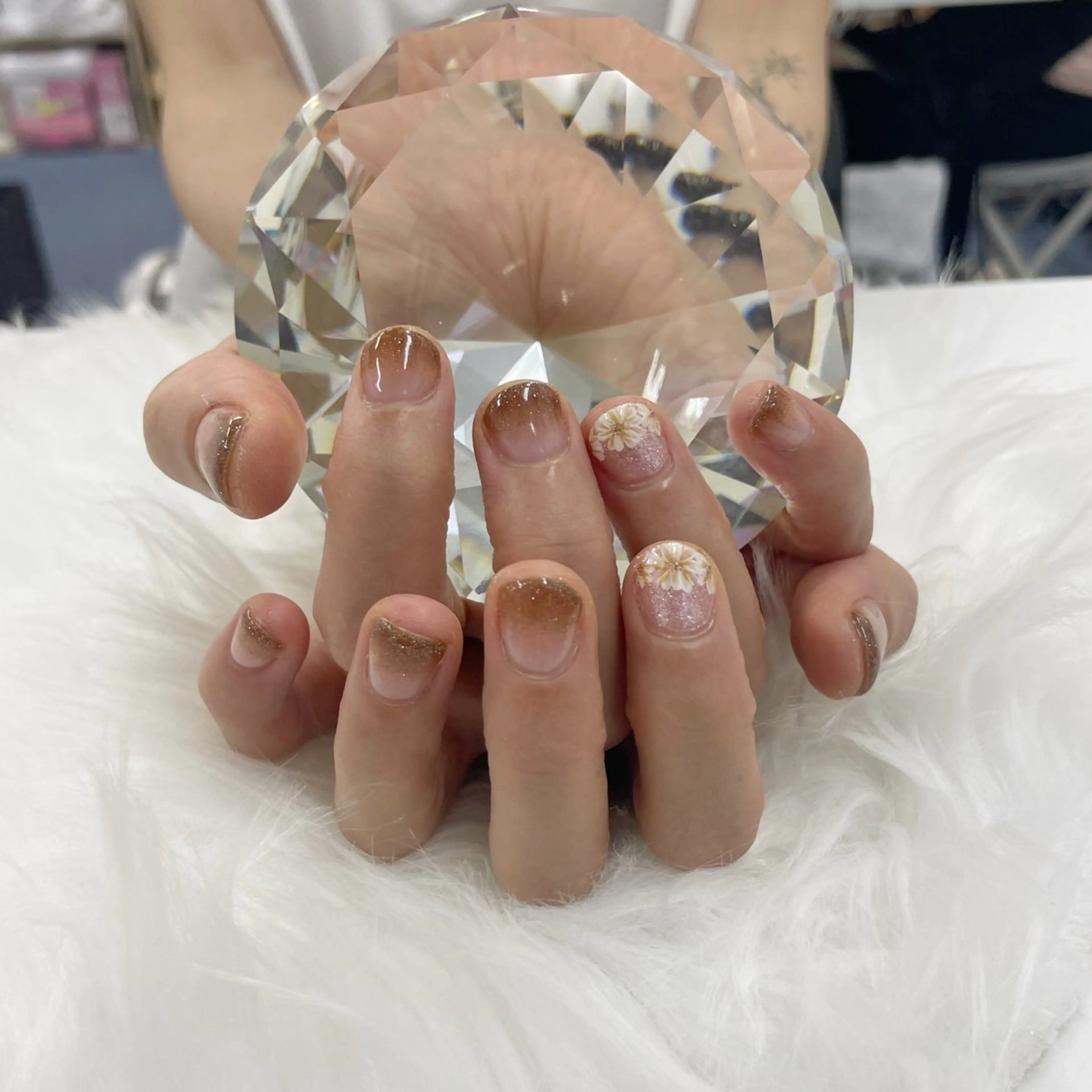 ネイル 丸山 志保のネイルデザイン