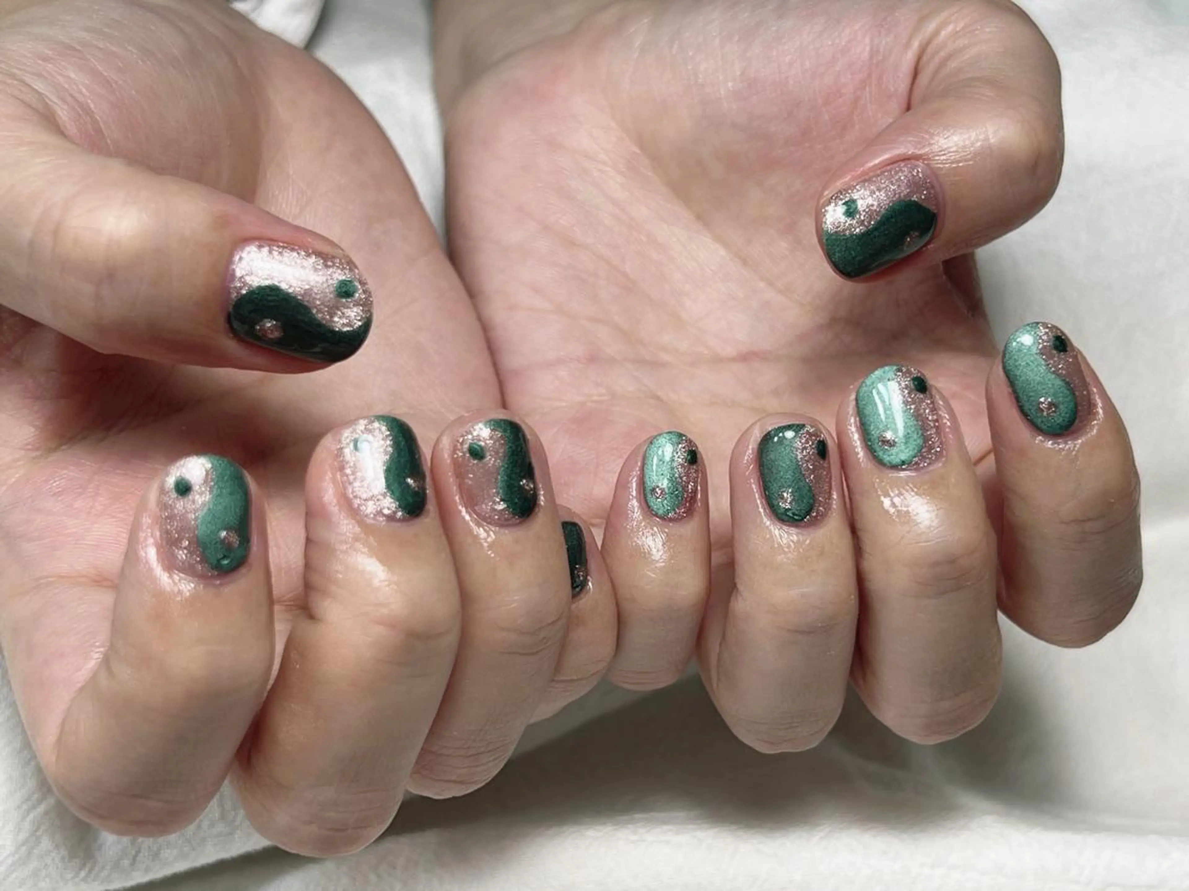 ネイル lucky nail 歌舞伎町のネイルデザイン