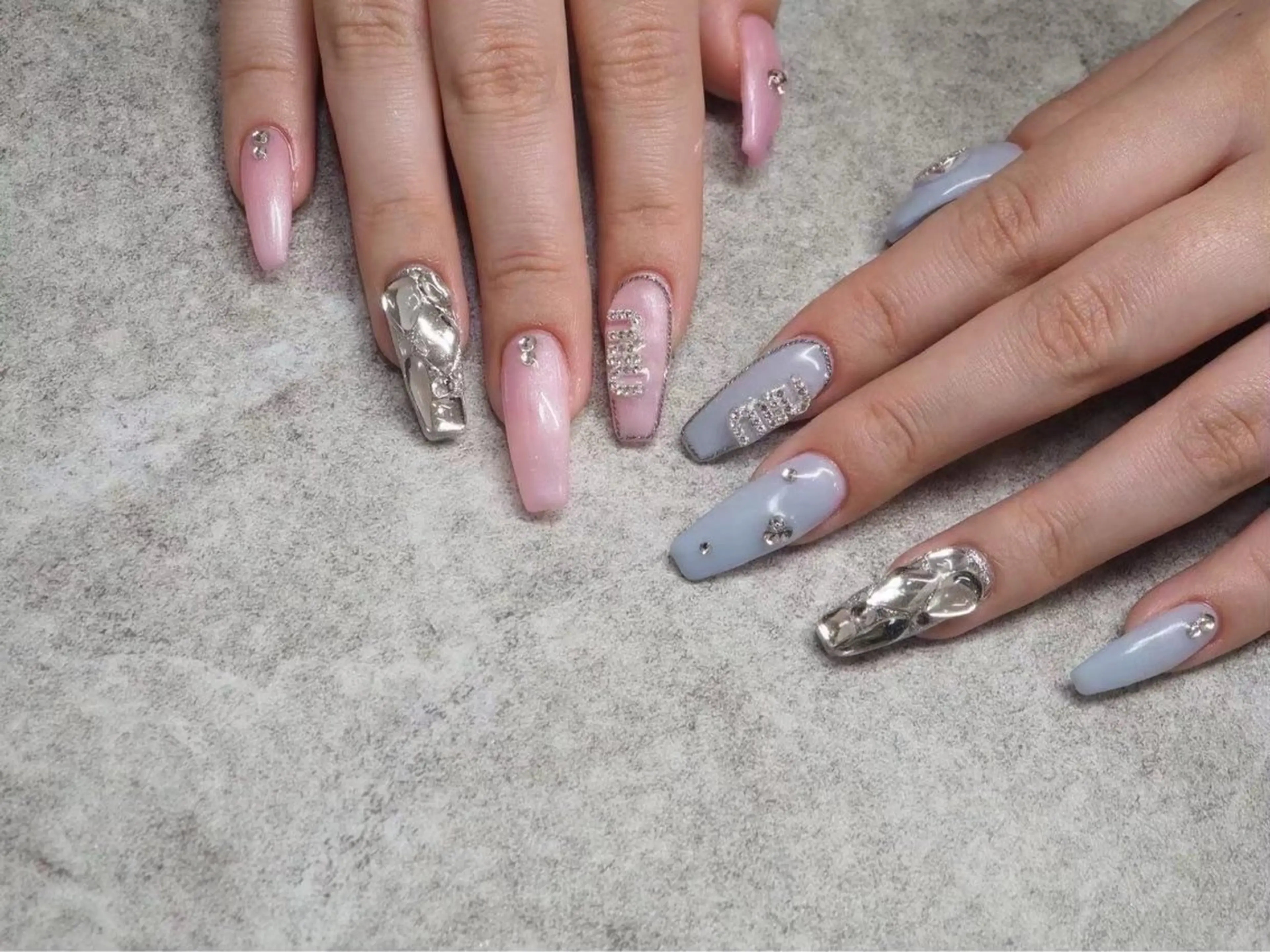 ネイル 瓜坂 実桜のネイルデザイン