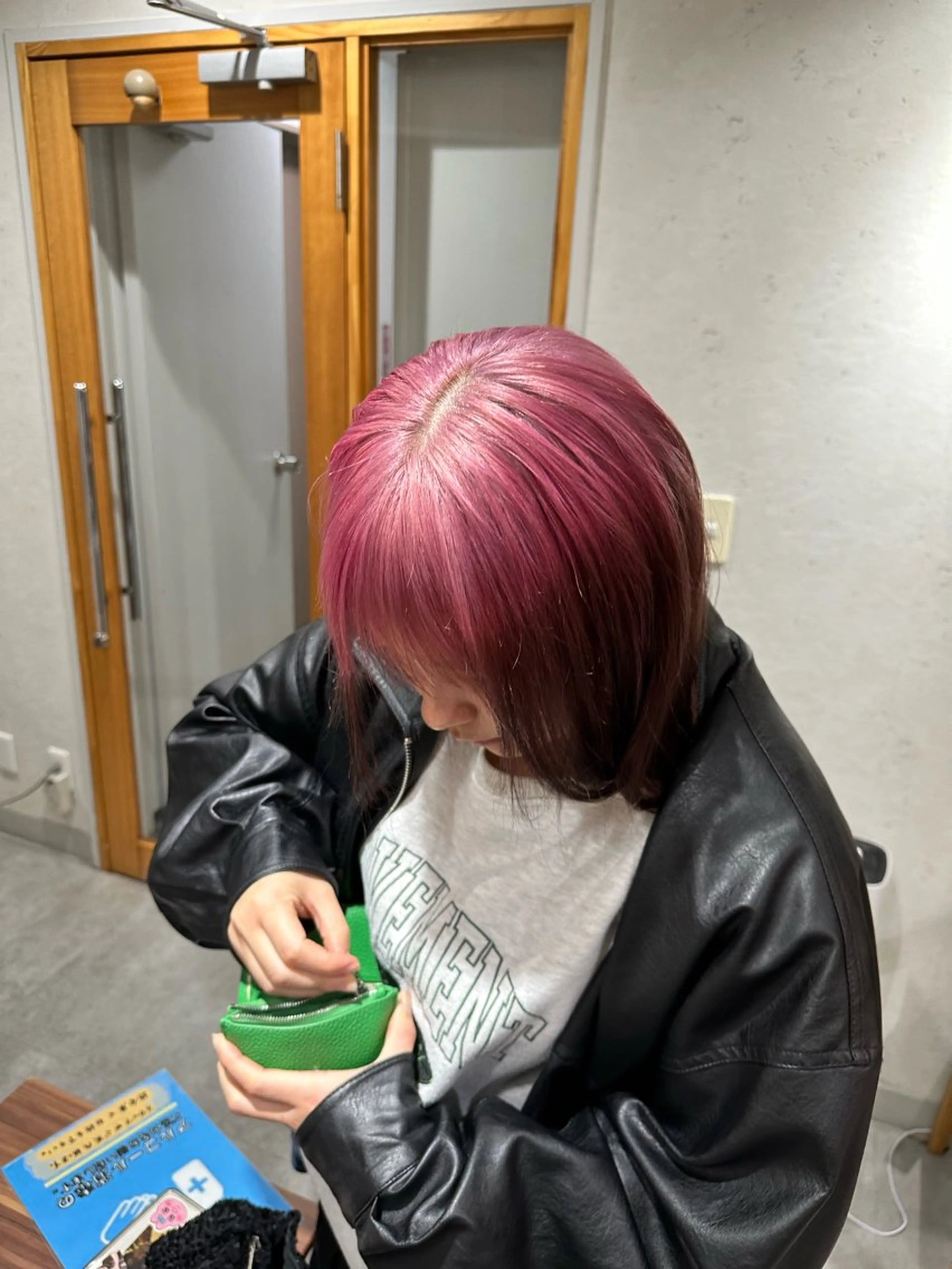 セミロング カラー JOS所属・上野/エフェクトブリ ーチ✂︎touiのヘアスタイル