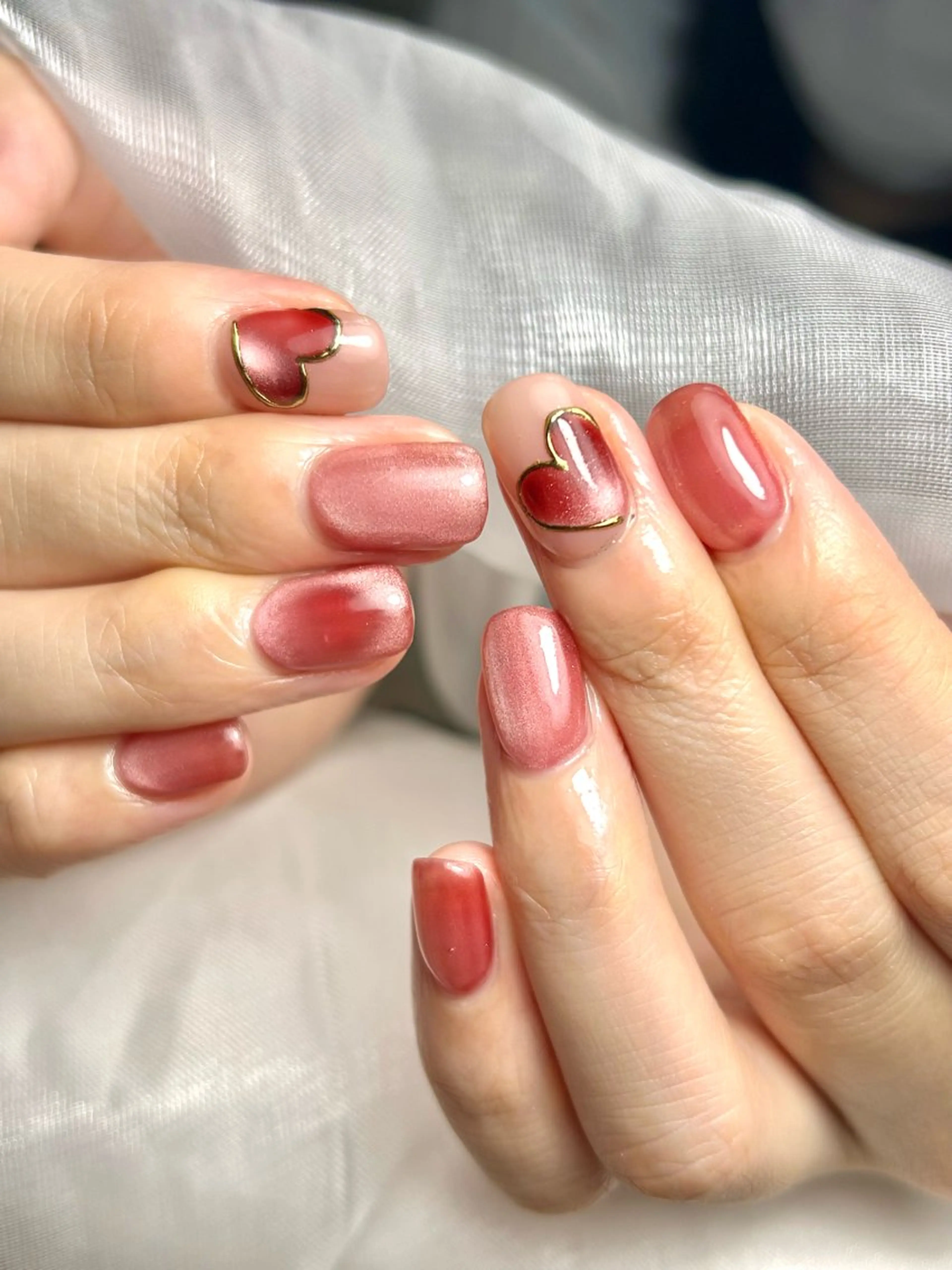 ネイル ハート マグネットネイル ピンク ハンドネイル Nailsalon MONA.のネイルデザイン
