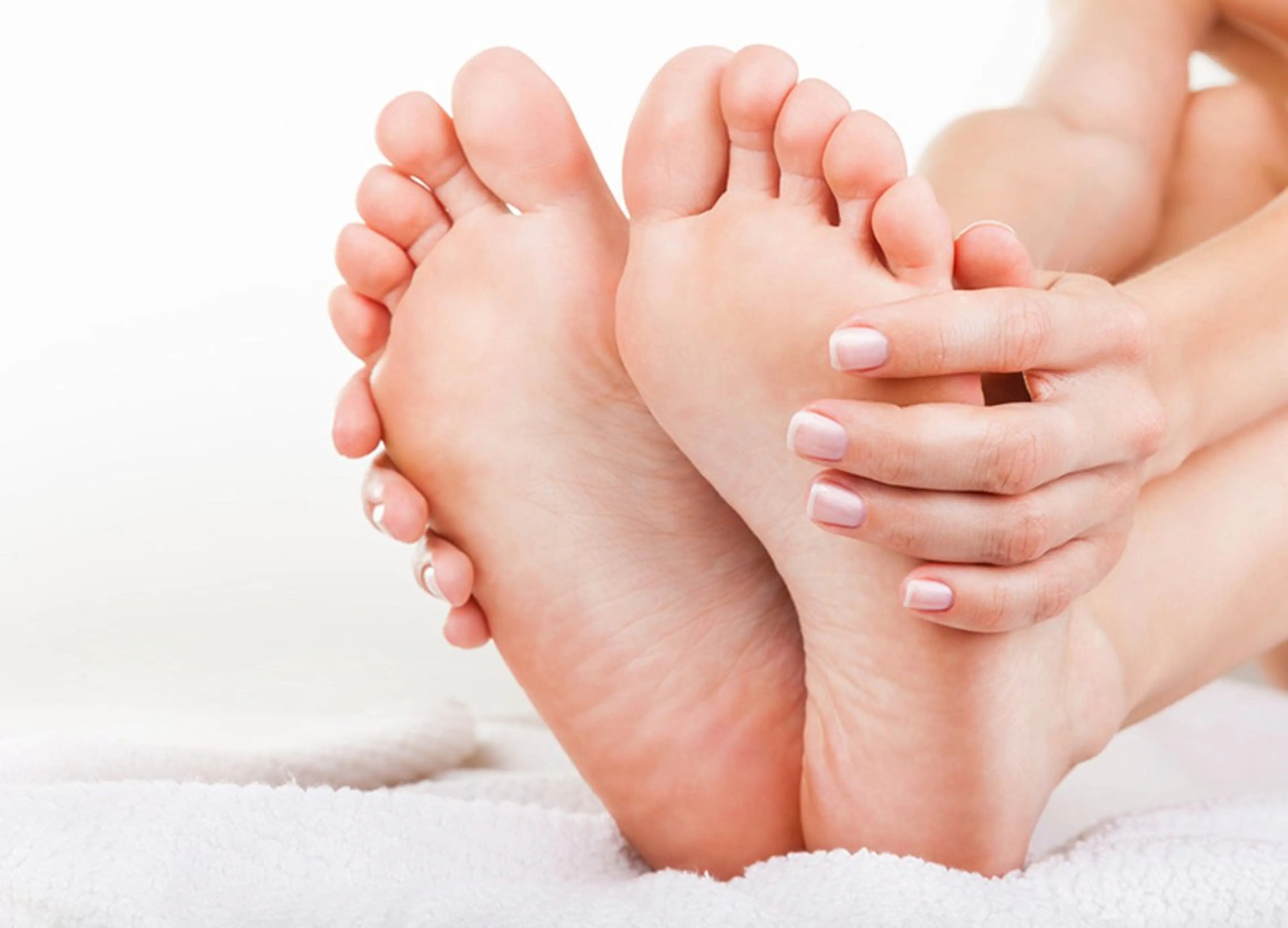 かかるツルツル♪フット角質ケア ¥4,400の写真