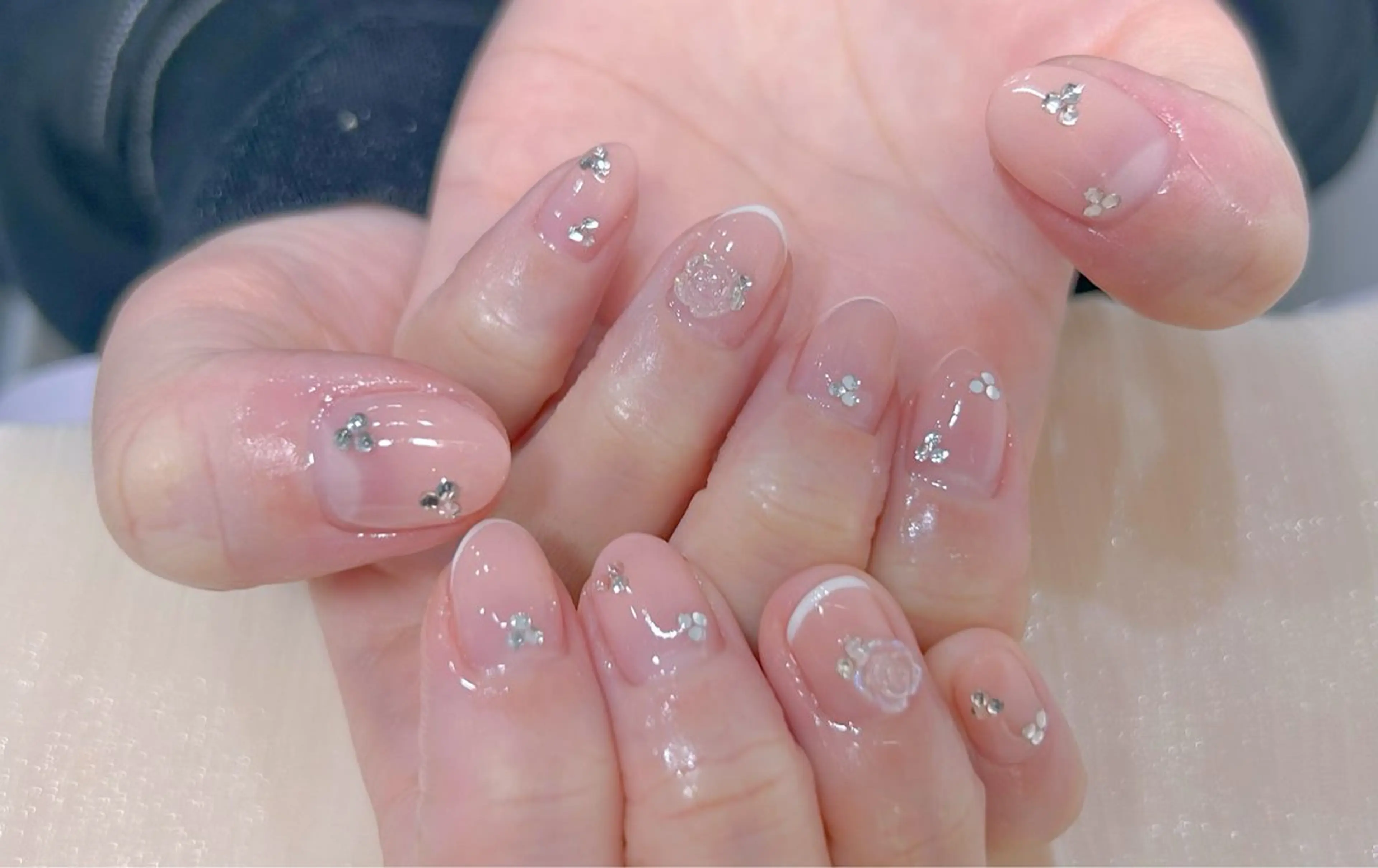 ネイル 持ち込み NIJI ネイルサロンのネイルデザイン