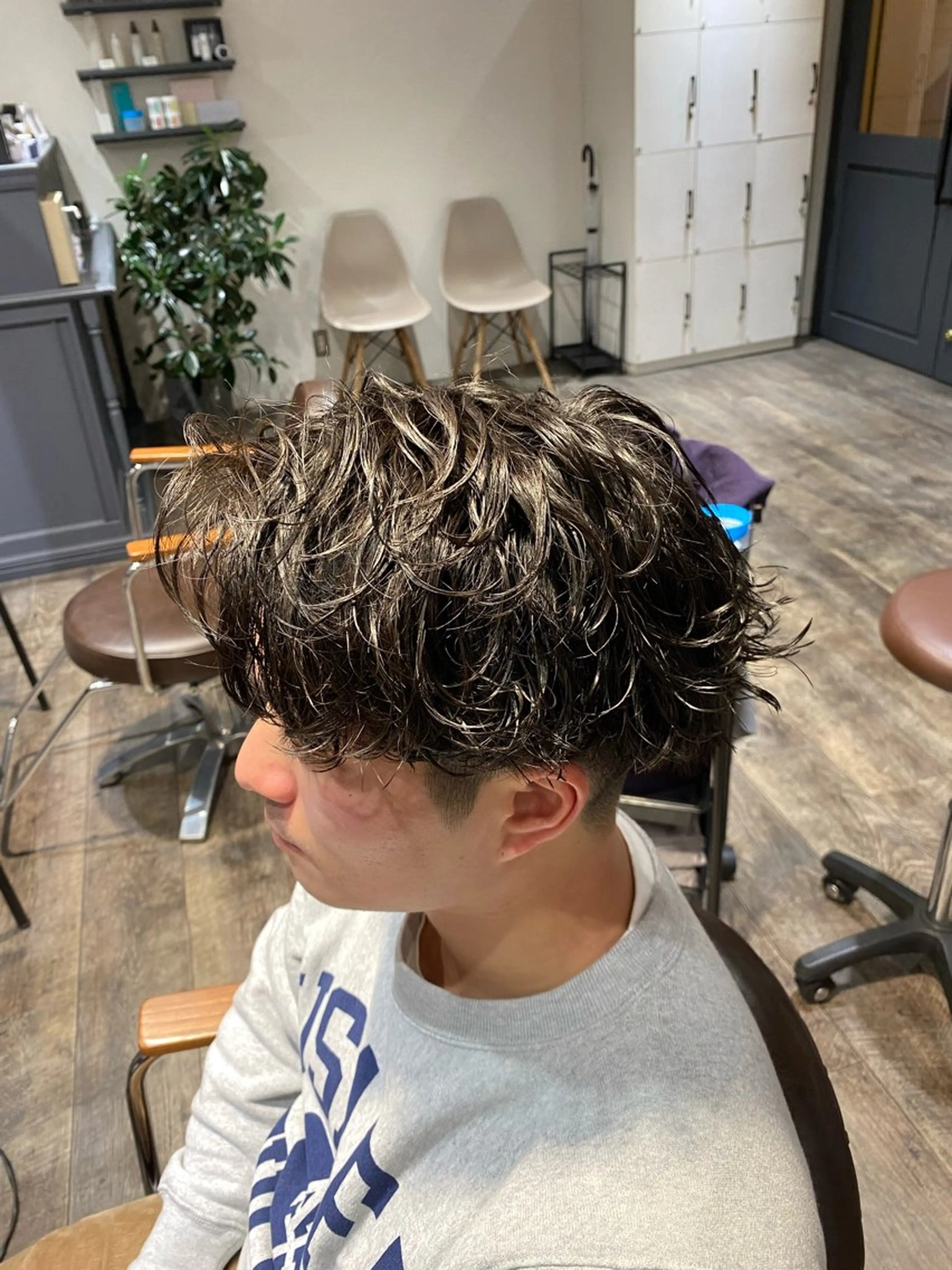 ショート パーマ メンズ カット パーマ 江﨑 翔のヘアスタイル