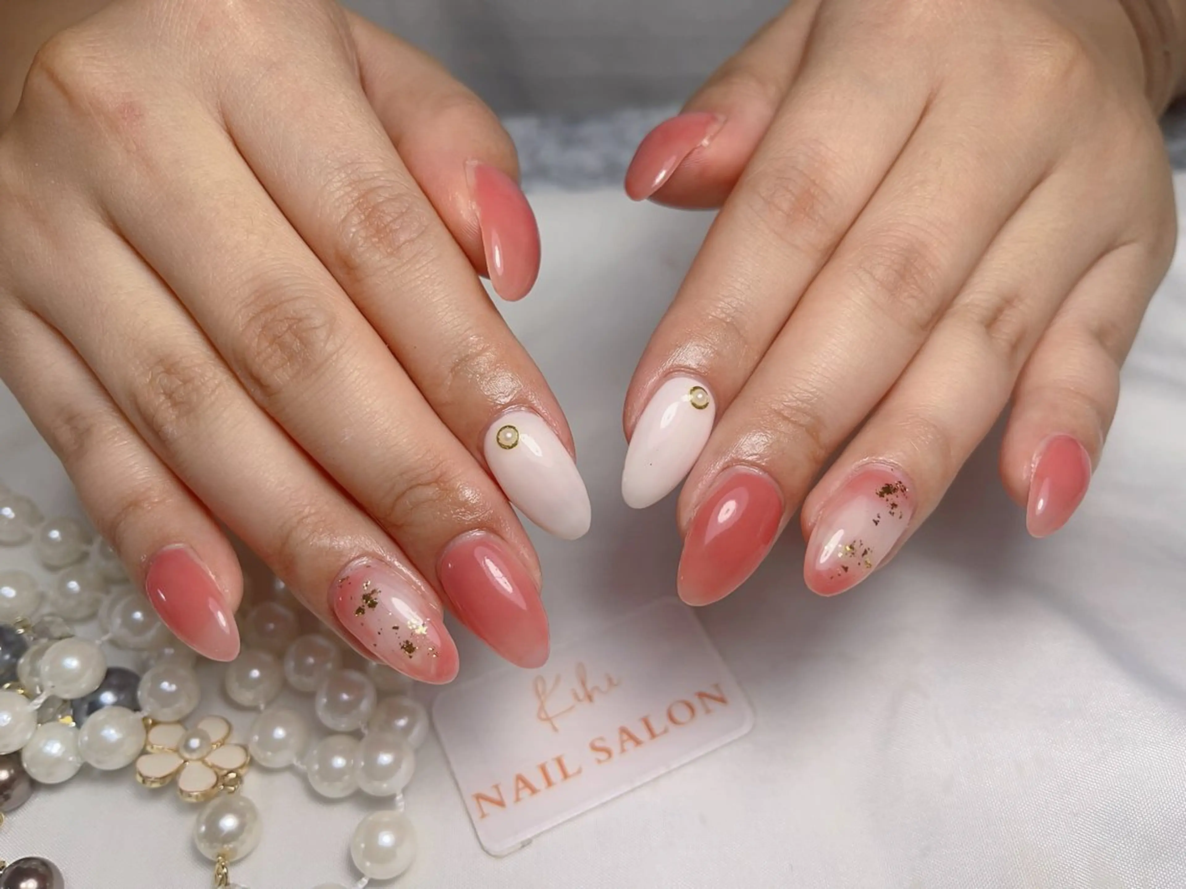 ネイル アートネイル フレンチネイル ジェルネイル グラデーション 韓国ネイル ハンドネイル 💕鈴木ユリ パラジェル/オフ無料のネイルデザイン