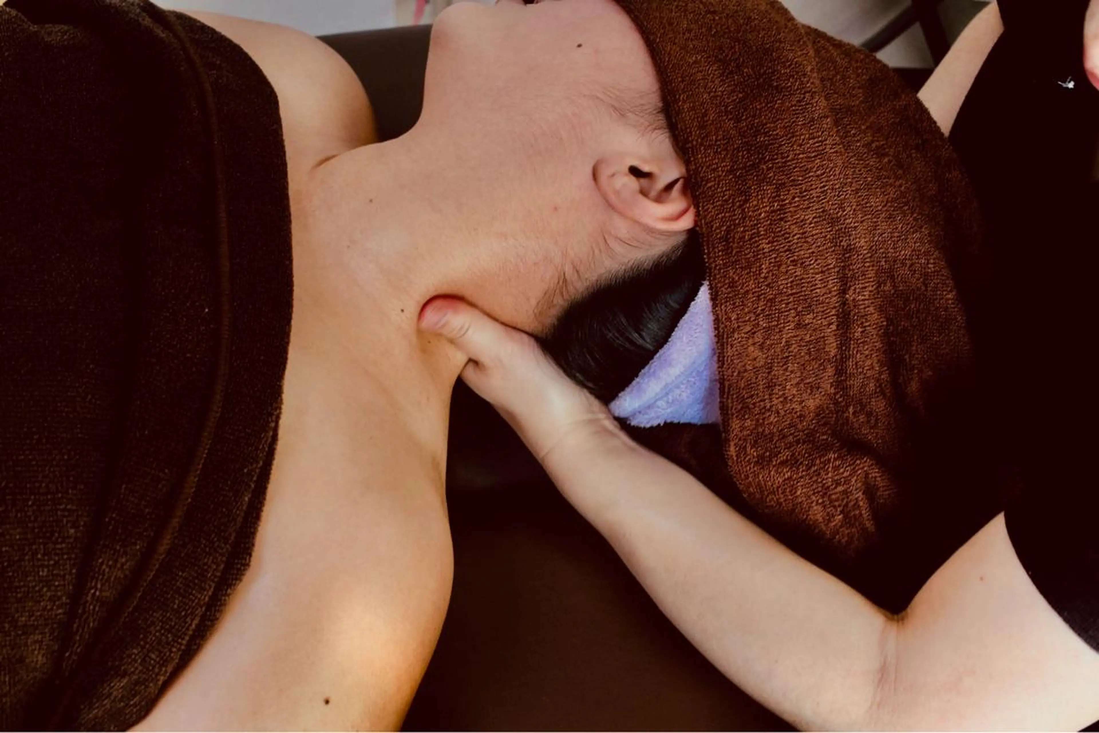 こり解消オイルリンパ ムーンリズムのエステ・リラクイメージ