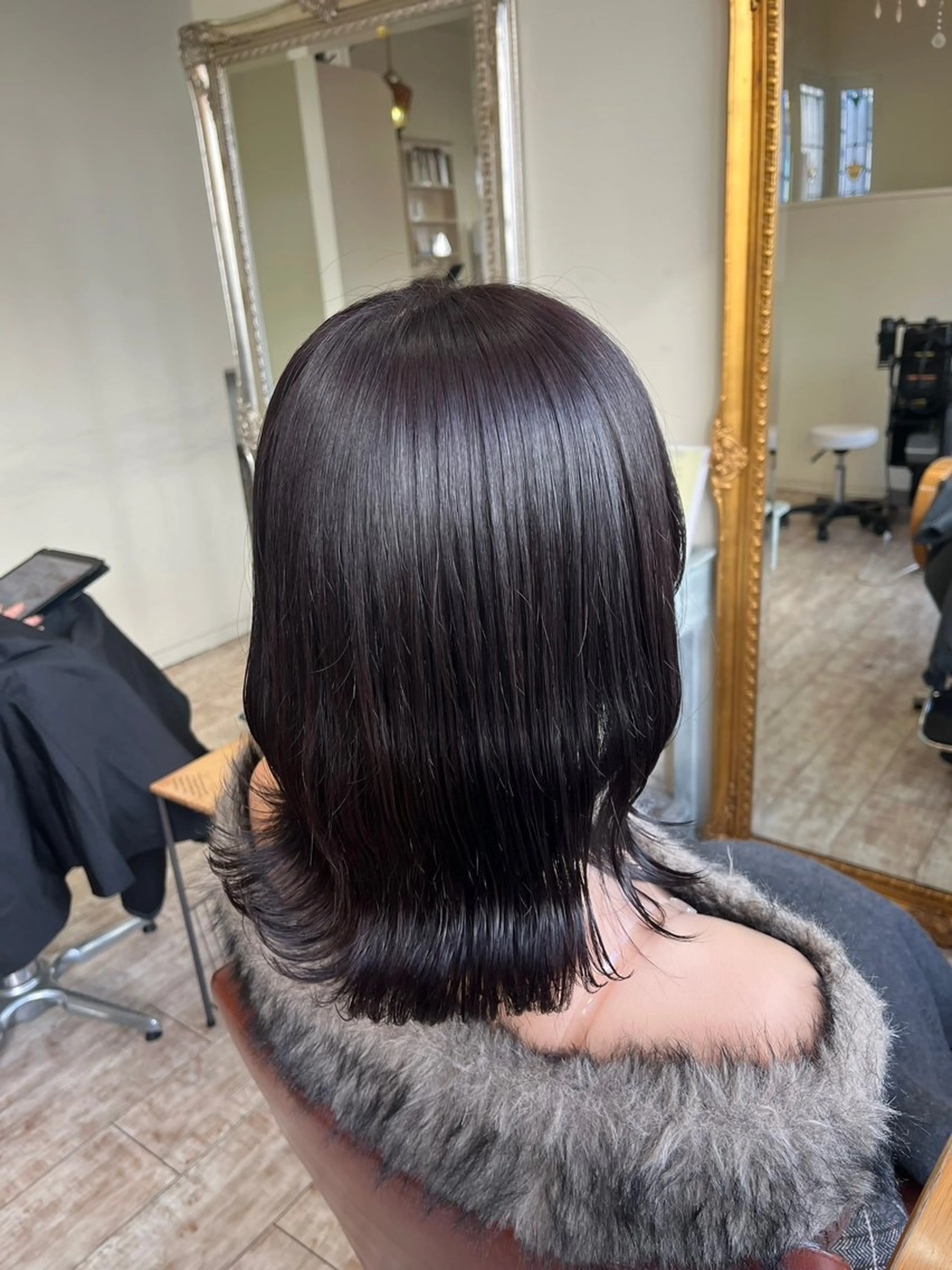 ミディアム カット ヘアカラー 【艶髪カラー】 omiのヘアスタイル