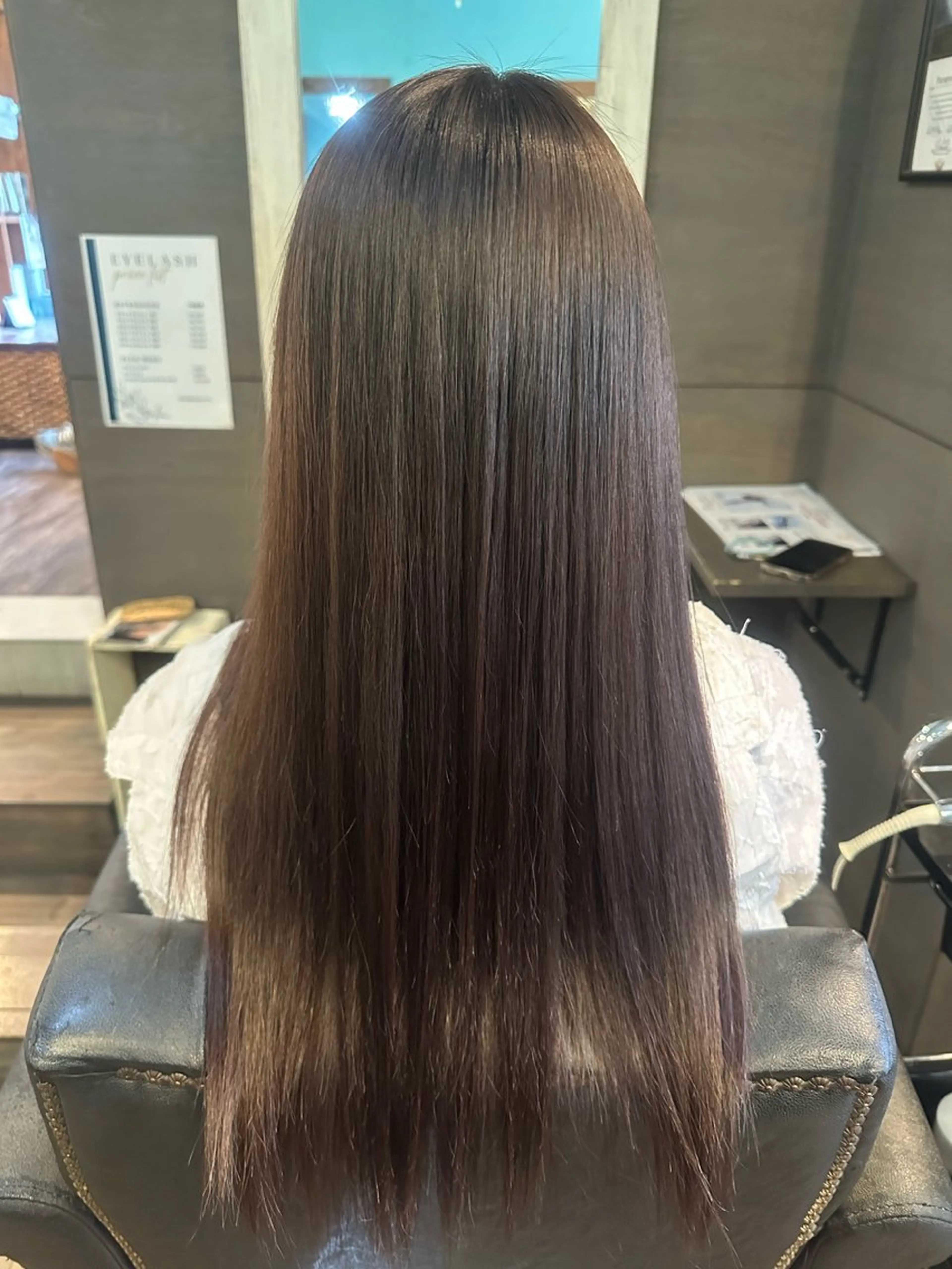 ロング 縮毛矯正 安達 望のヘアスタイル