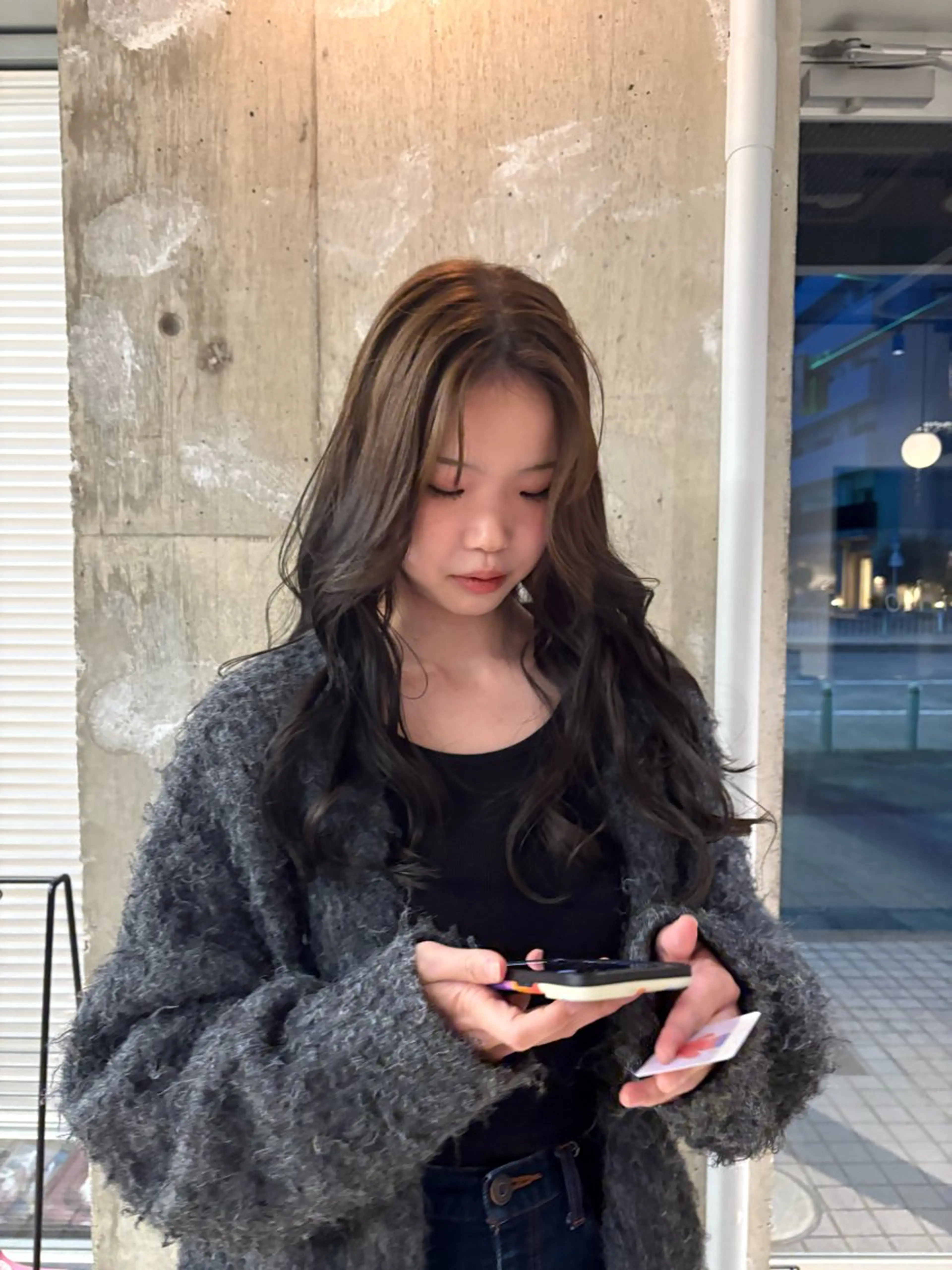 ロング カラー ブラウンカラー オリーブブラウン BUSH所属・BUSH なかじませりなのヘアスタイル