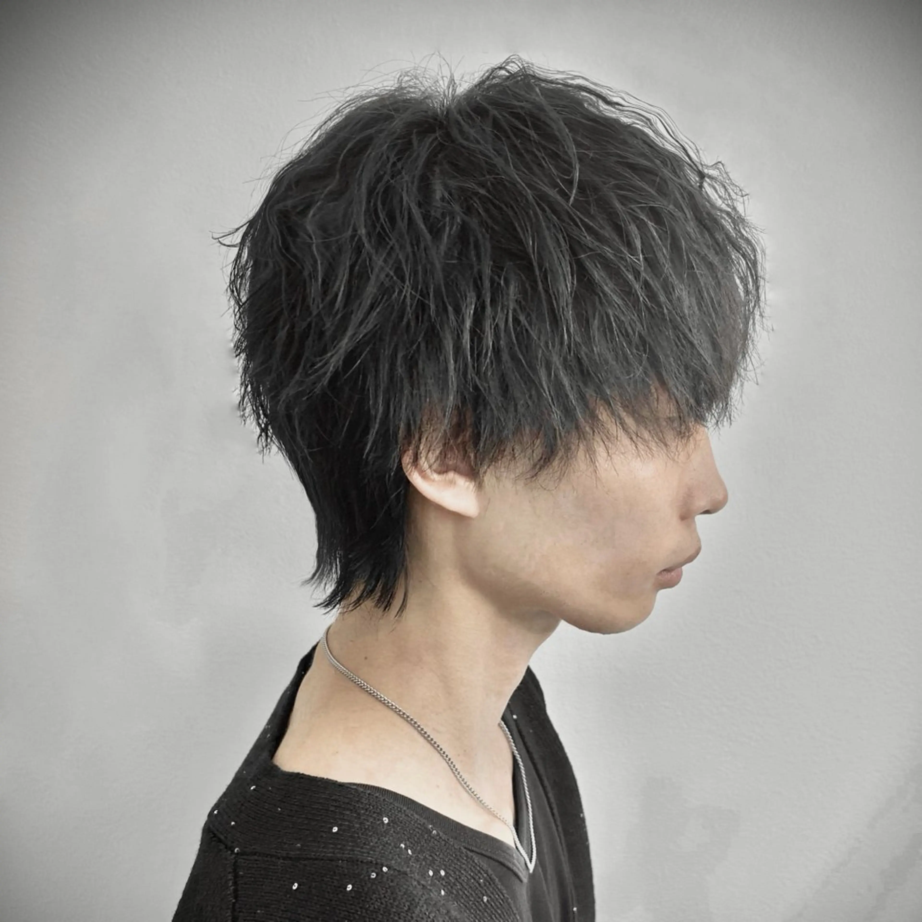 メンズ カット ラウンドマッシュ/ フェザーショート大阪のヘアスタイル