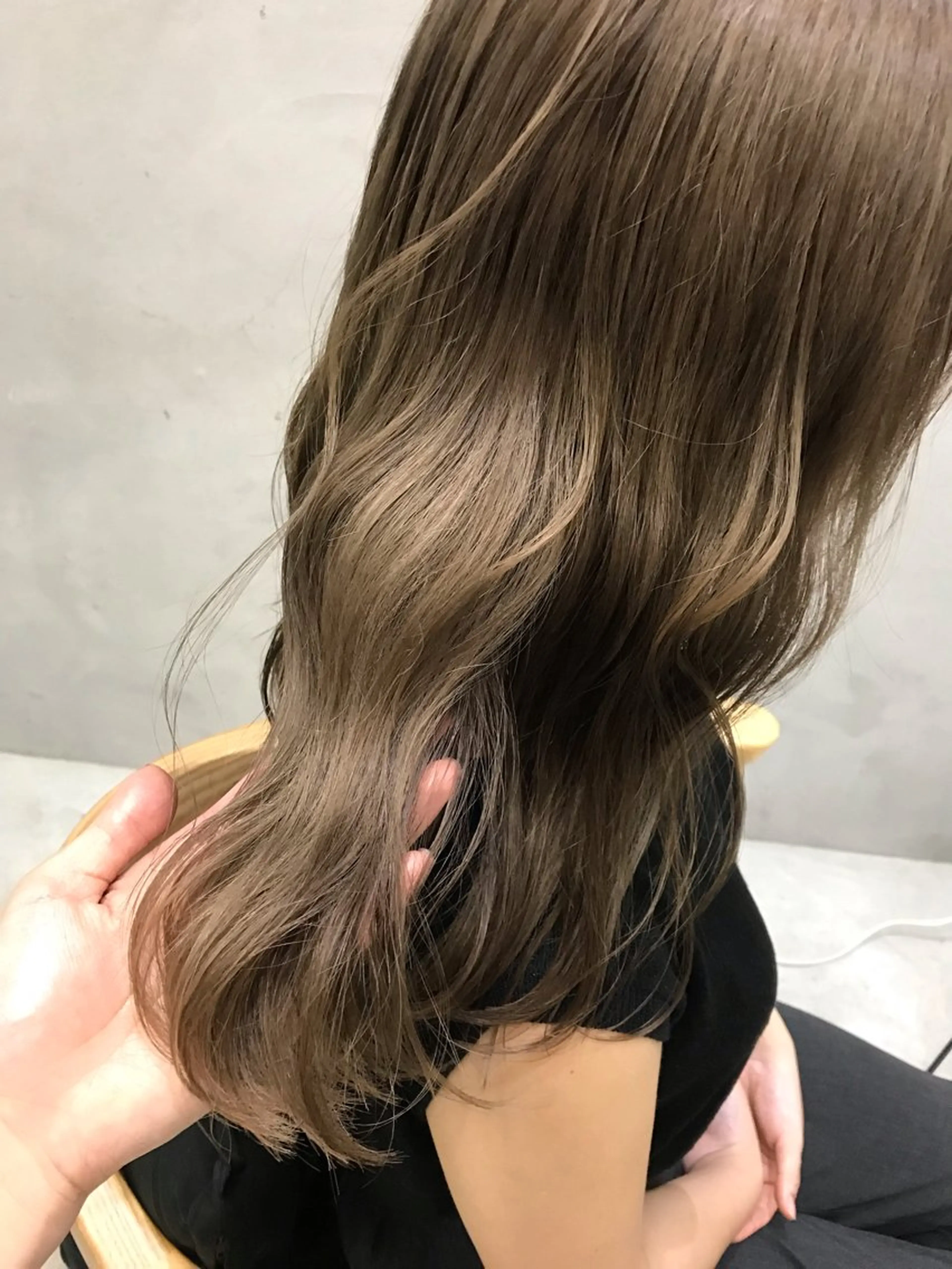 カラー muku所属・レディースカット モデル/ayunaのヘアスタイル