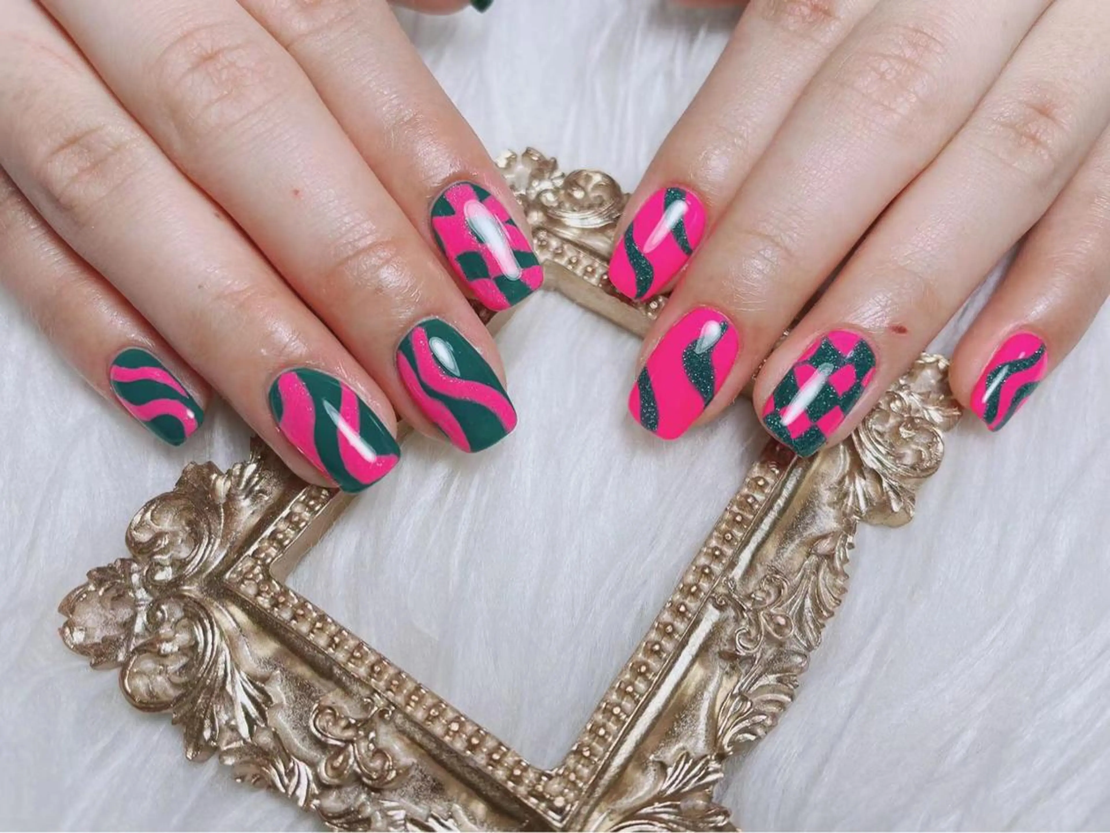 ネイル MiKi Nai池袋 長さだし得意のネイルデザイン