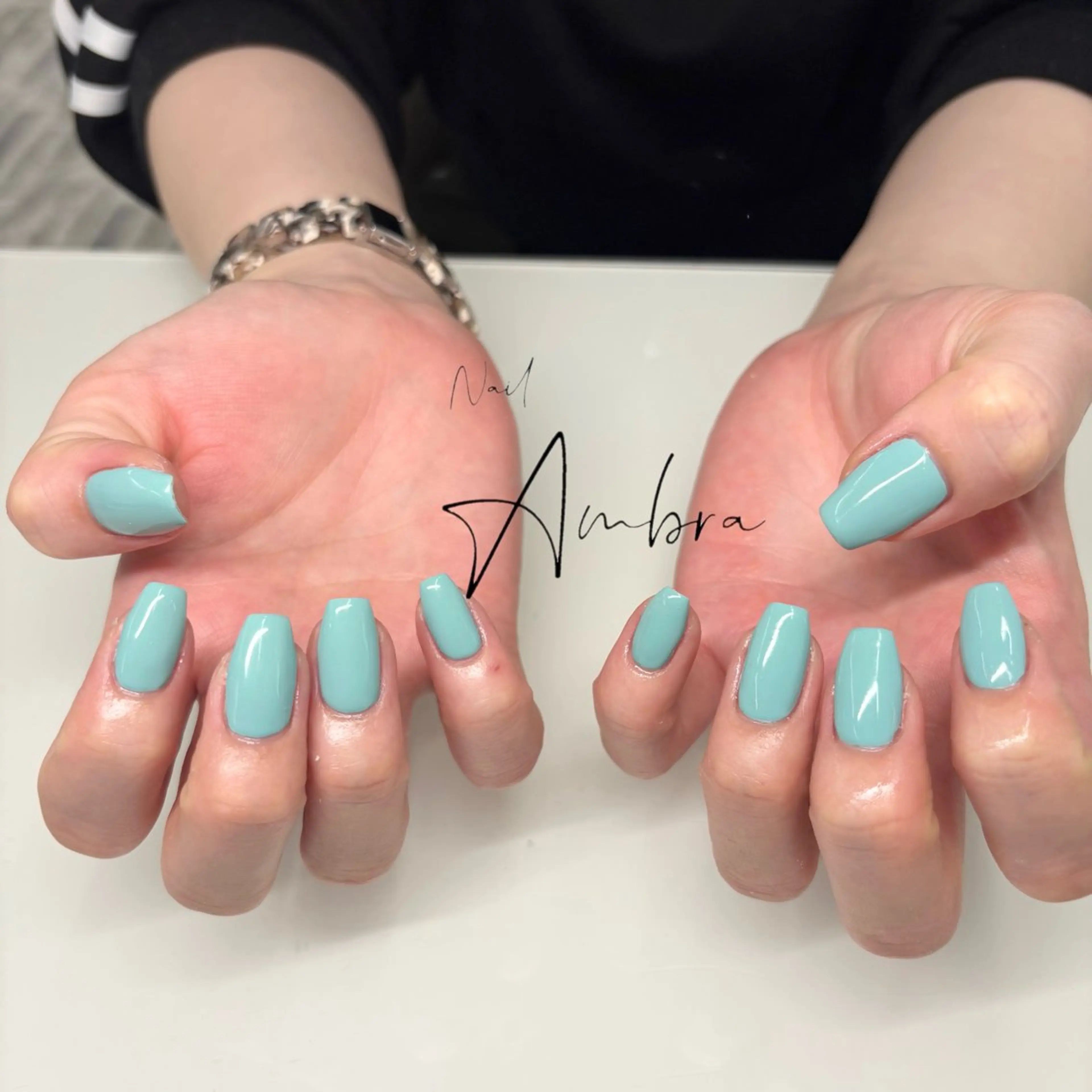 ネイル ブルー 水色 ハンドネイル Nail Ambra 天王寺店所属・Nail Ambra fusaのネイルデザイン