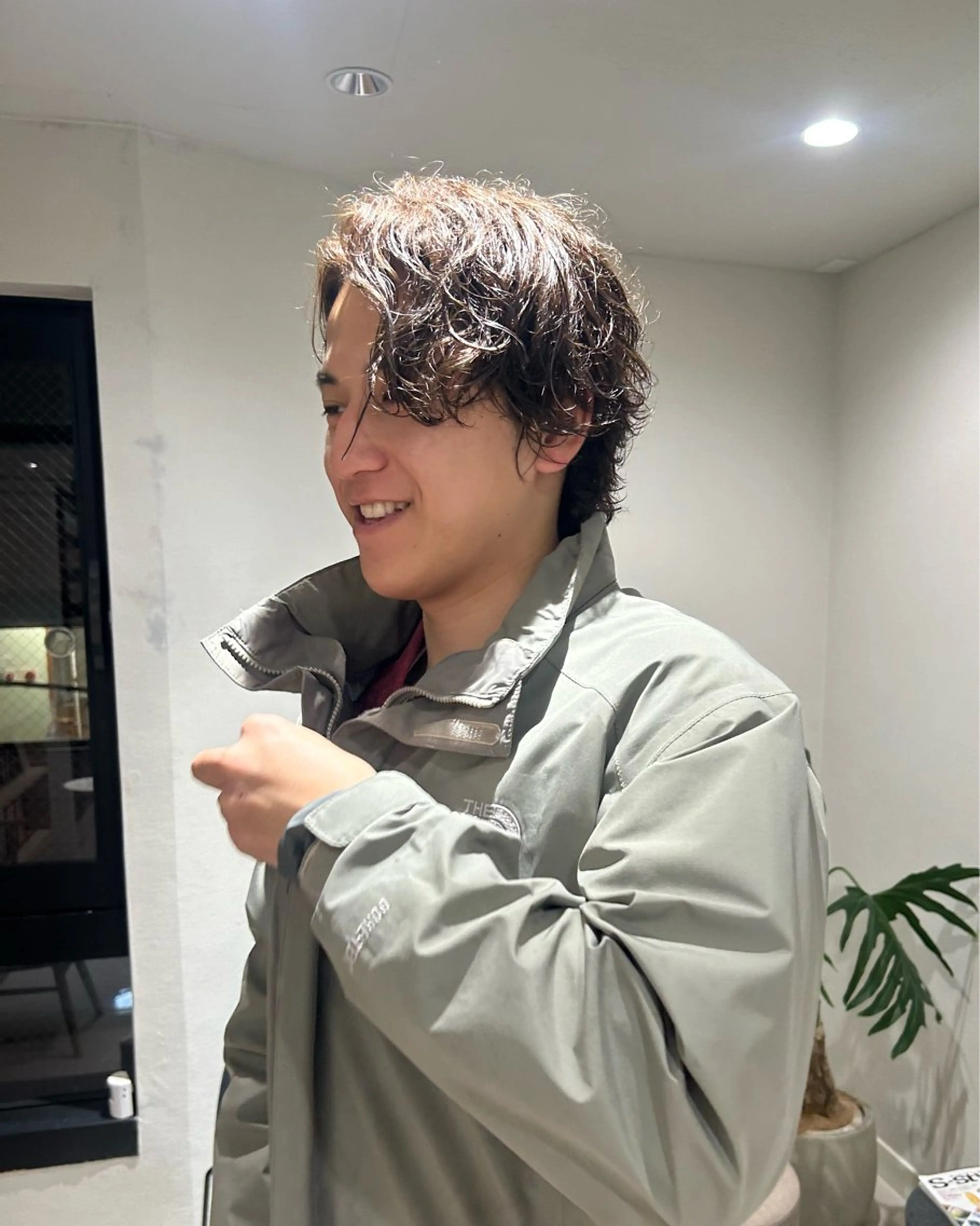 ミディアム カラー 透明感/艶髪/ 石山浩二のヘアスタイル